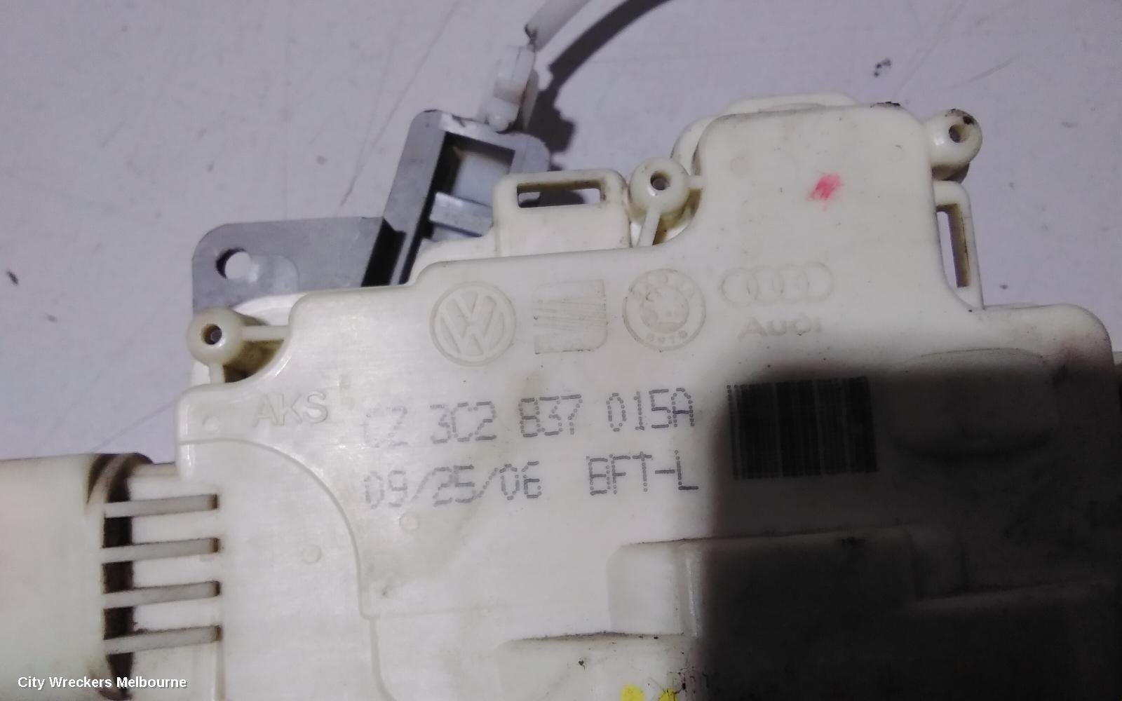 AUDI Q7 DOOR/BOOT/GATE LOCK, LEFT FRONT DOOR LOCK, 4L, P/N 3C2837015A, 09/2006 - 11/2009