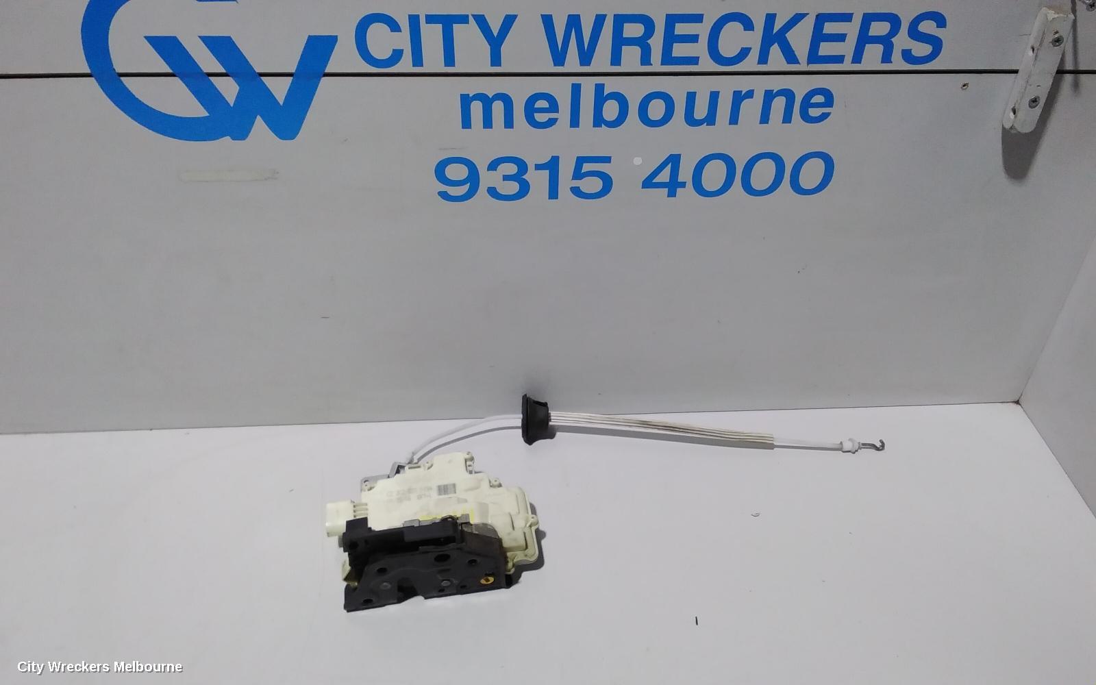 AUDI Q7 DOOR/BOOT/GATE LOCK, LEFT FRONT DOOR LOCK, 4L, P/N 3C2837015A, 09/2006 - 11/2009