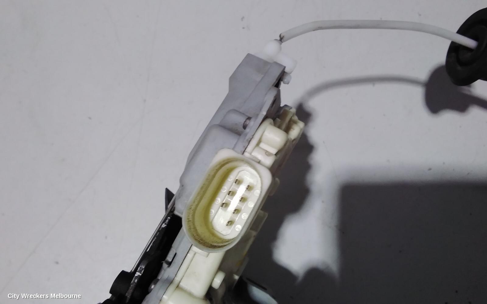 AUDI Q7 DOOR/BOOT/GATE LOCK, LEFT FRONT DOOR LOCK, 4L, P/N 3C2837015A, 09/2006 - 11/2009