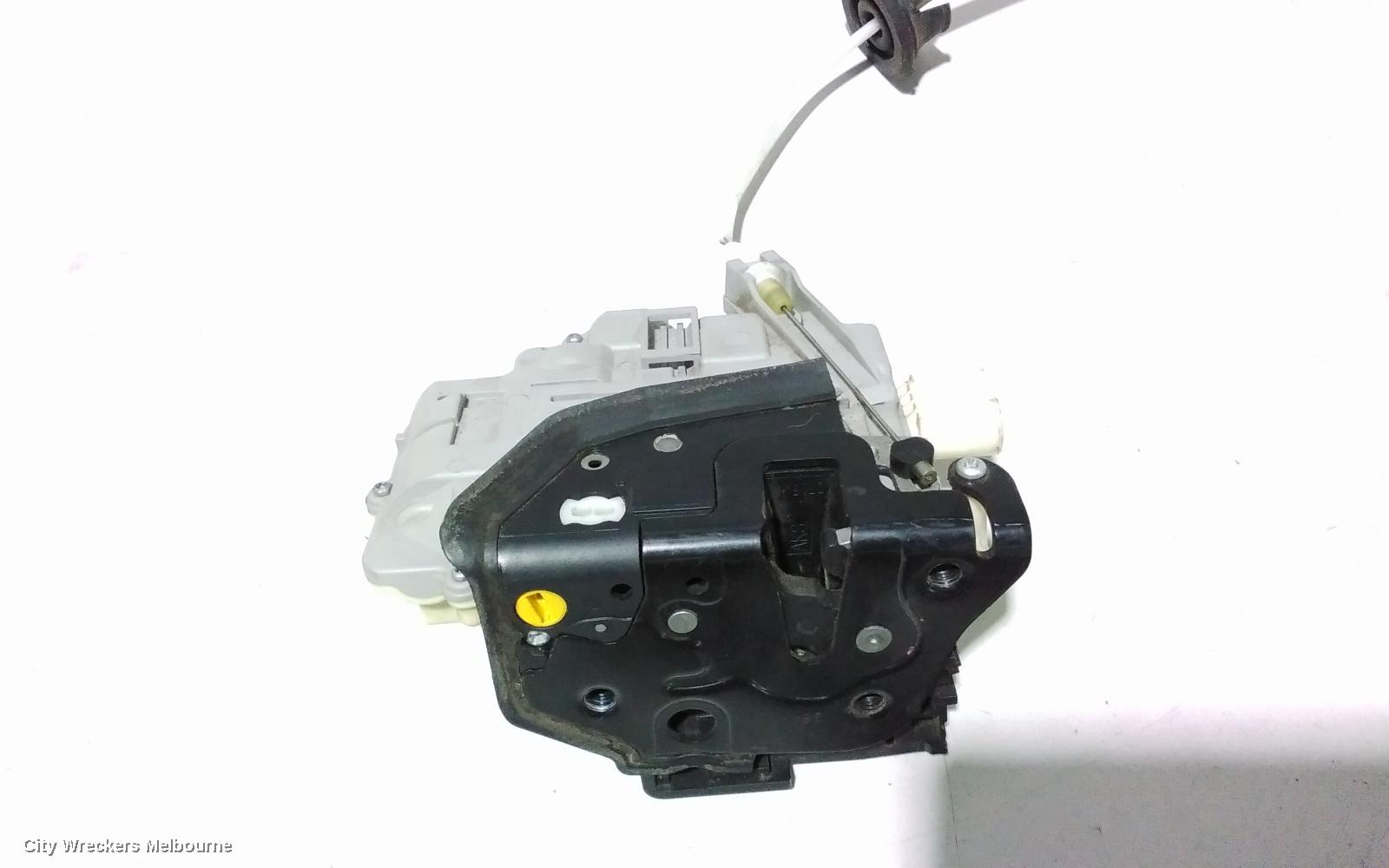 AUDI Q7 DOOR/BOOT/GATE LOCK, LEFT FRONT DOOR LOCK, 4L, P/N 3C2837015A, 09/2006 - 11/2009