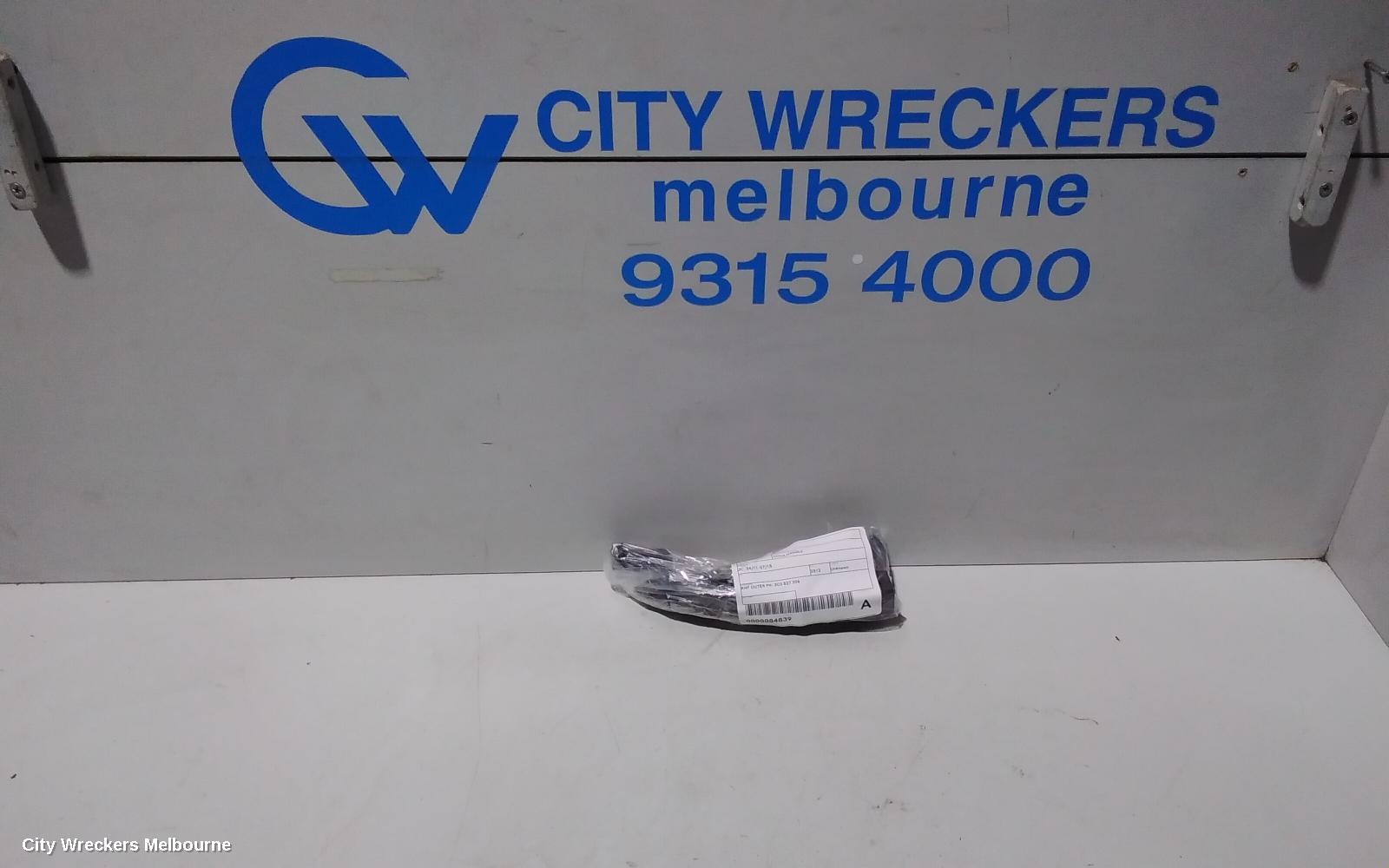 VOLKSWAGEN PASSAT DOOR HANDLE, 3C, 04/2011 - 07/2015
