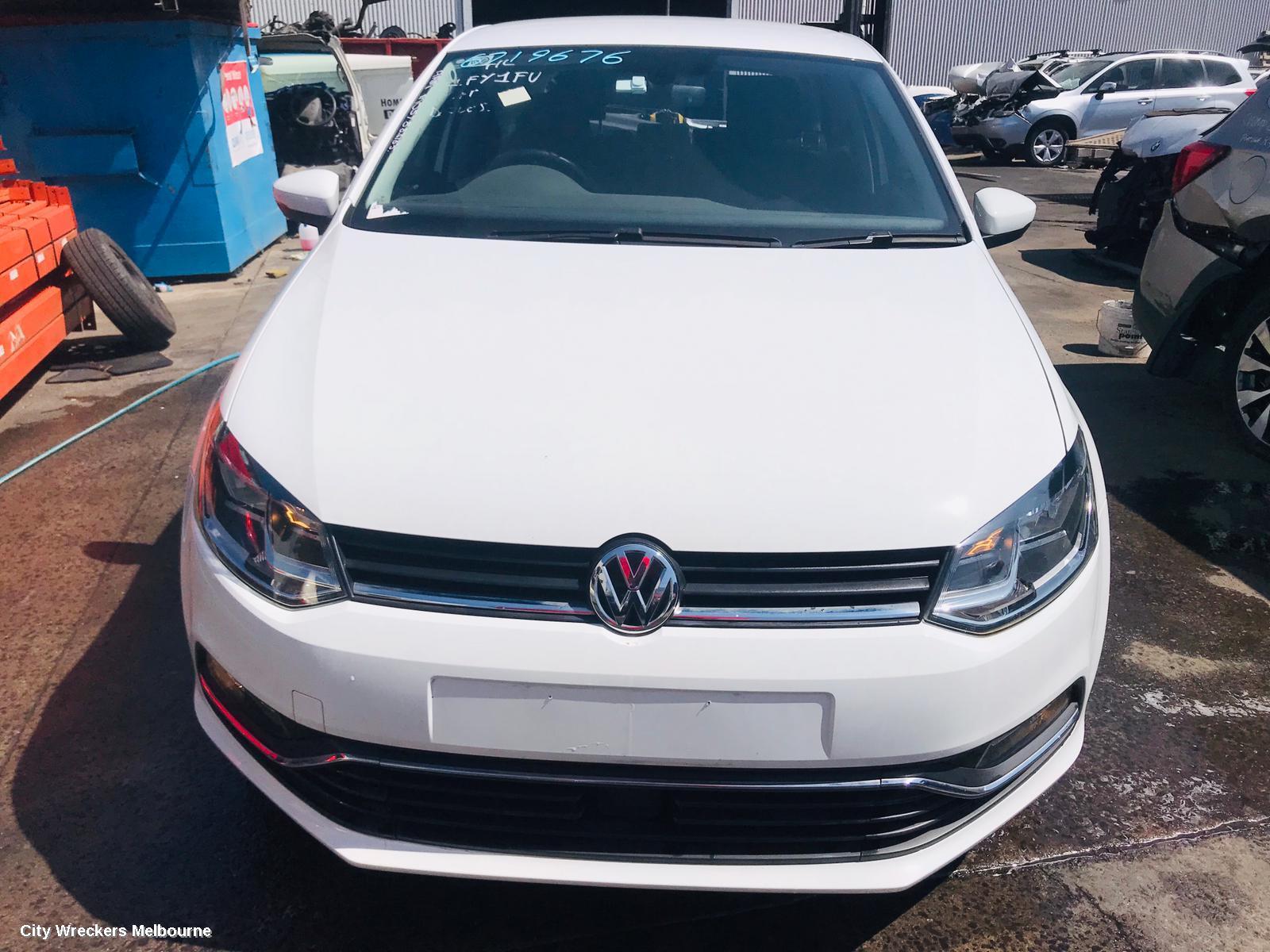 VOLKSWAGEN POLO MOUNT, 6R, 05/2010 - 09/2017