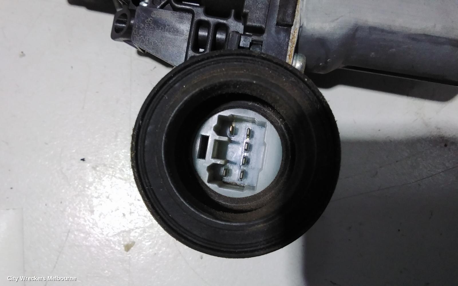 KIA OPTIMA LEFT FRONT WINDOW REG/MOTOR, TF, 01/2011 - 08/2013