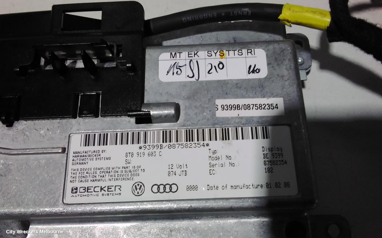 AUDI Q7 RADIO/CD/DVD/SAT/TV, DISPLAY UNIT ONLY, 8IN, 4L, 09/2006 - 09/2009
