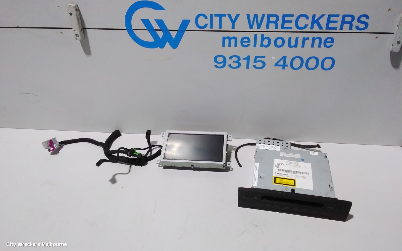 AUDI Q7 RADIO/CD/DVD/SAT/TV, DISPLAY UNIT ONLY, 8IN, 4L, 09/2006 - 09/2009