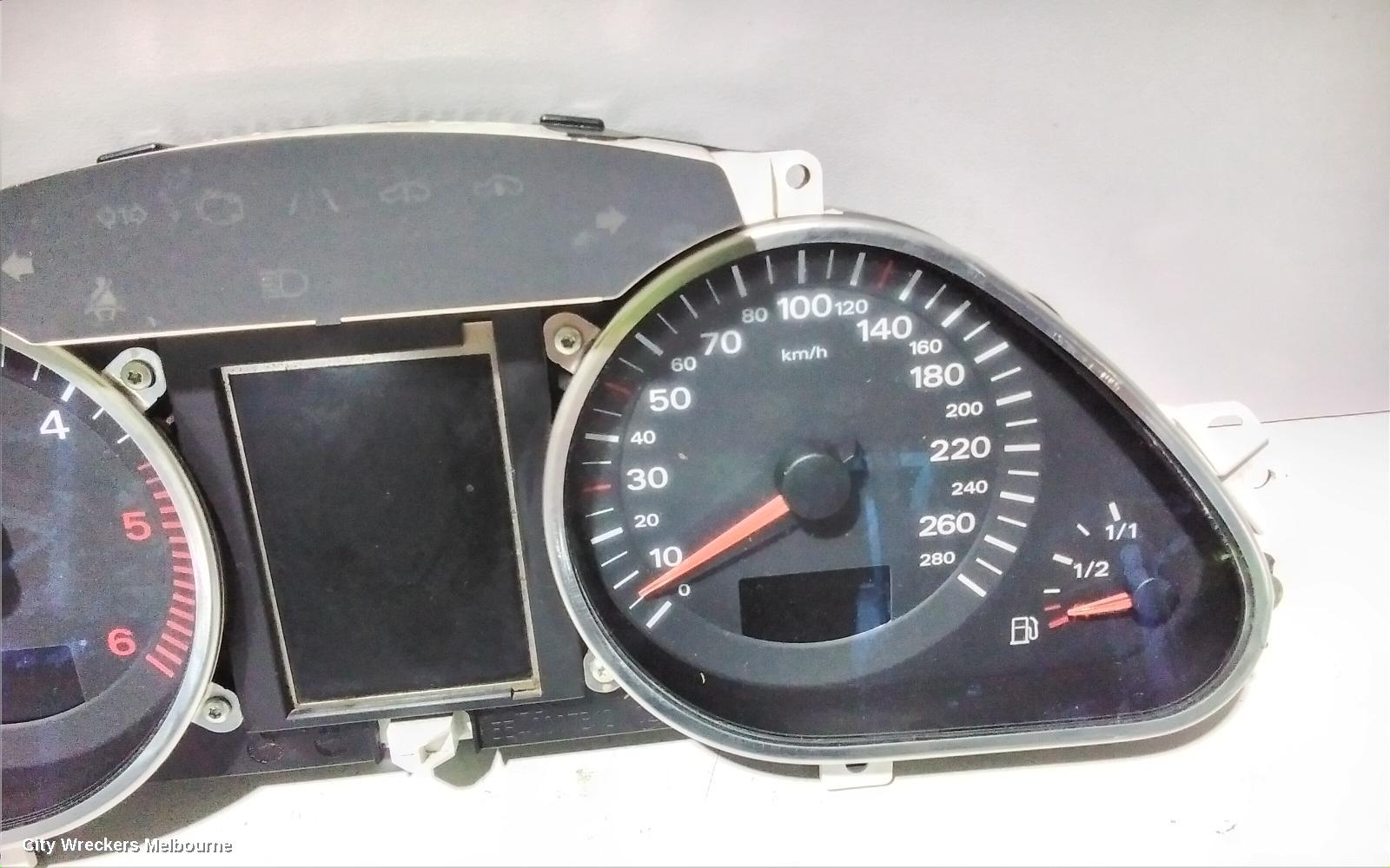 AUDI Q7 INSTRUMENT CLUSTER, 4L, P/N 4L0.920.930H, 09/2006 - 08/2015