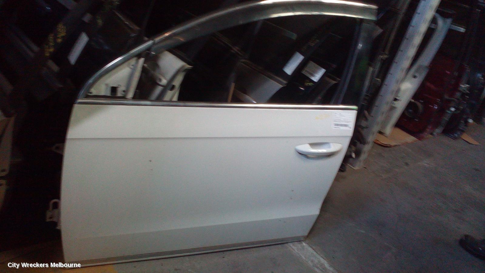 VOLKSWAGEN PASSAT LEFT FRONT DOOR, 3C/MK6 B7, ALLTRACK/SEDAN/WAGON, 09/2010 - 05/2015