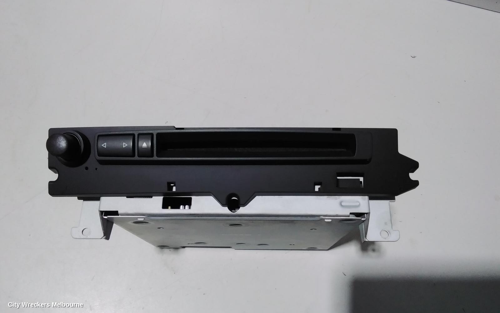 BMW 5 SERIES RADIO/CD/DVD/SAT/TV, TUNER/CD PLAYER, E60/E61, 10/2003 - 04/2010