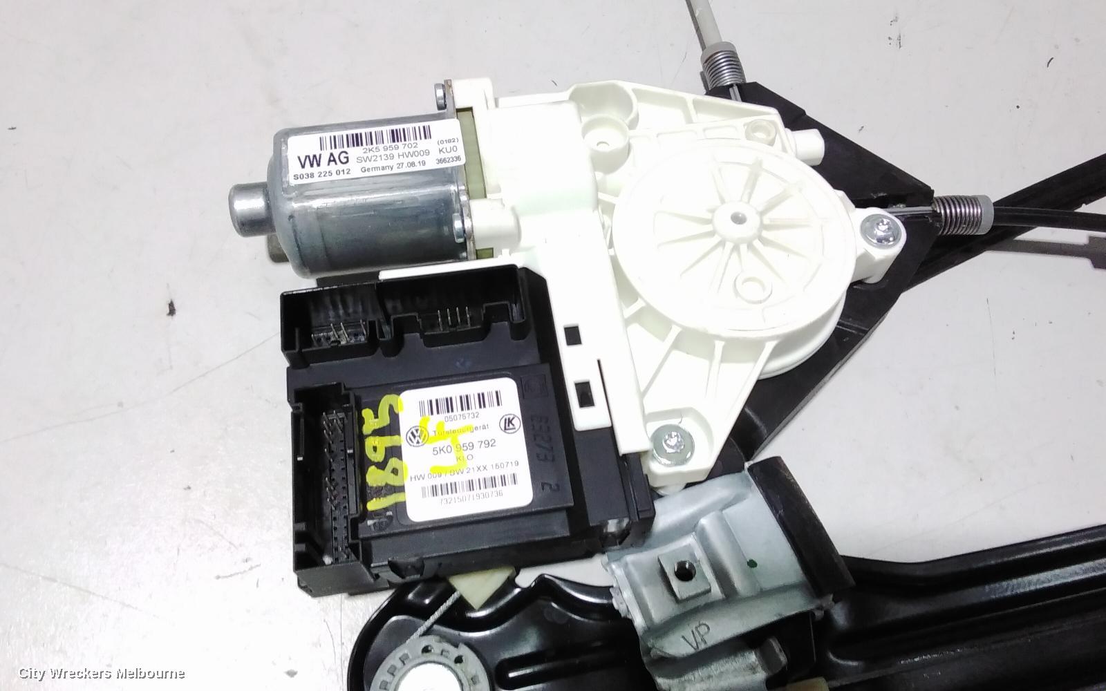 VOLKSWAGEN CADDY LEFT FRONT WINDOW REG/MOTOR, 2KN, POWER, 12/2015 - 02/2021