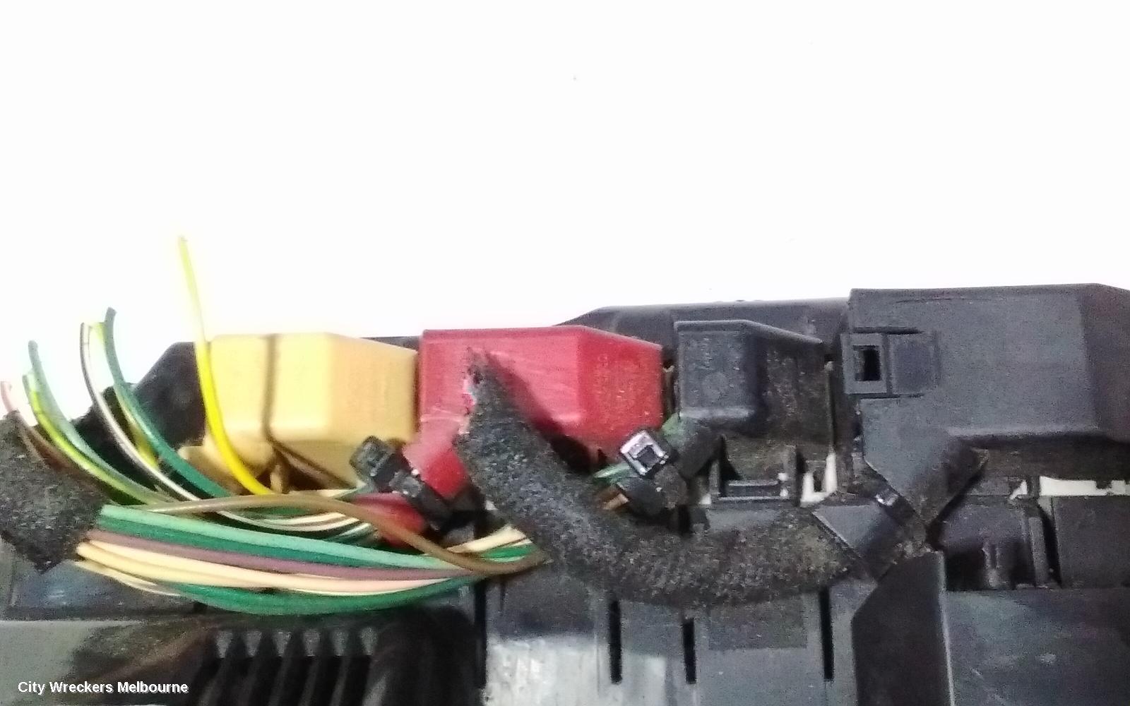 AUDI Q7 HEATER/AC CONTROLS, SETUP BUTTON, W/ SEAT WARMER, 09/2006 - 08/2015