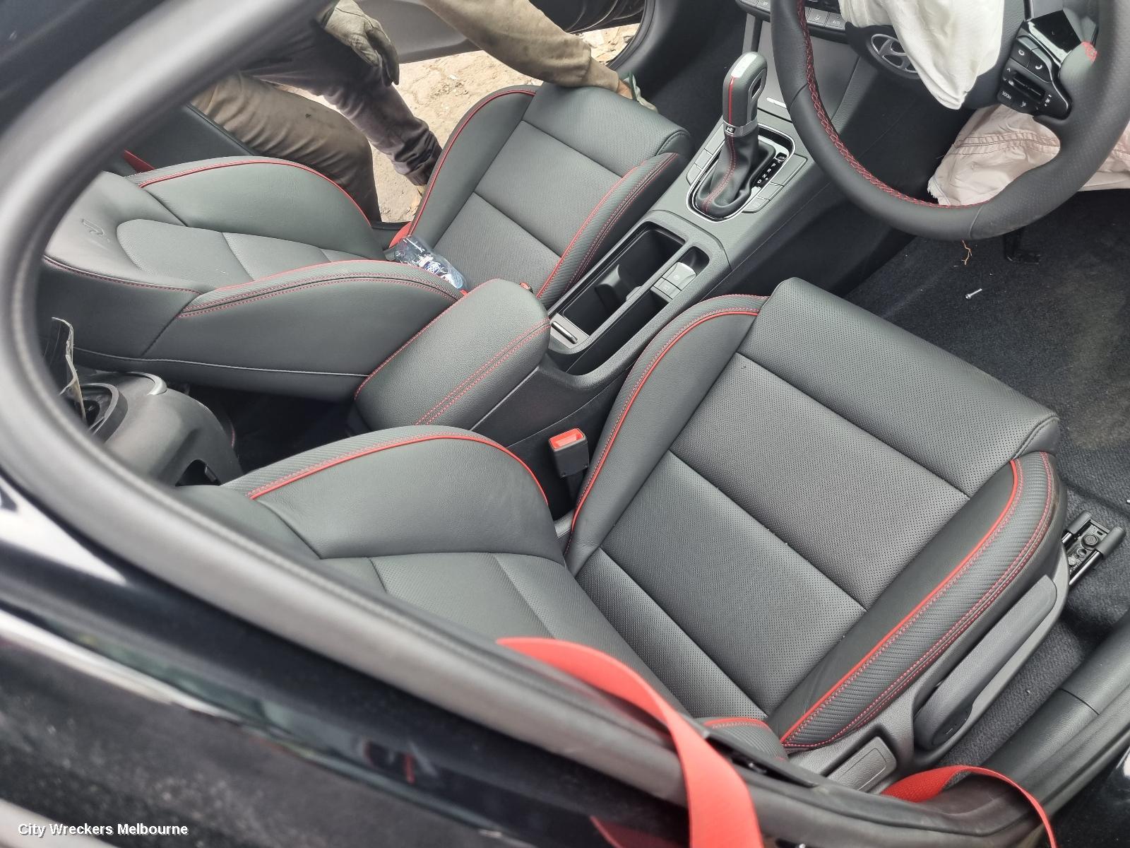 HYUNDAI I30 COMPLETE INTERIOR, PD, LEATHER, HATCH (S.KOREA VIN KMHH), N LINE TYPE, 03/2017 ONWARDS