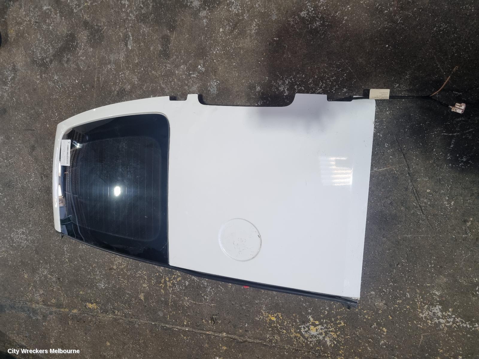 VOLKSWAGEN CADDY BOOTLID/TAILGATE, BARN DOOR (RH SIDE), 2K-2KN, VAN (SMALL), NON HANDLE TYPE, 12/2004 - 02/2021