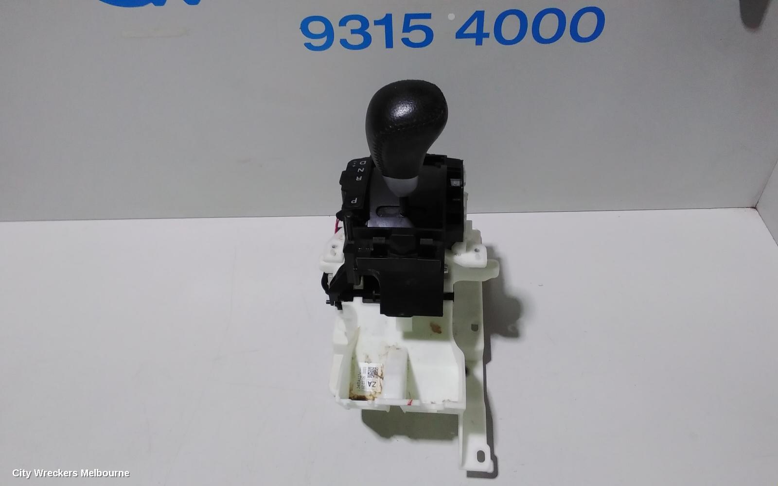 PEUGEOT 4008 GEAR STICK/SHIFTER, FLOOR SHIFT LEVER ASSY, 05/2012 - 12/2017