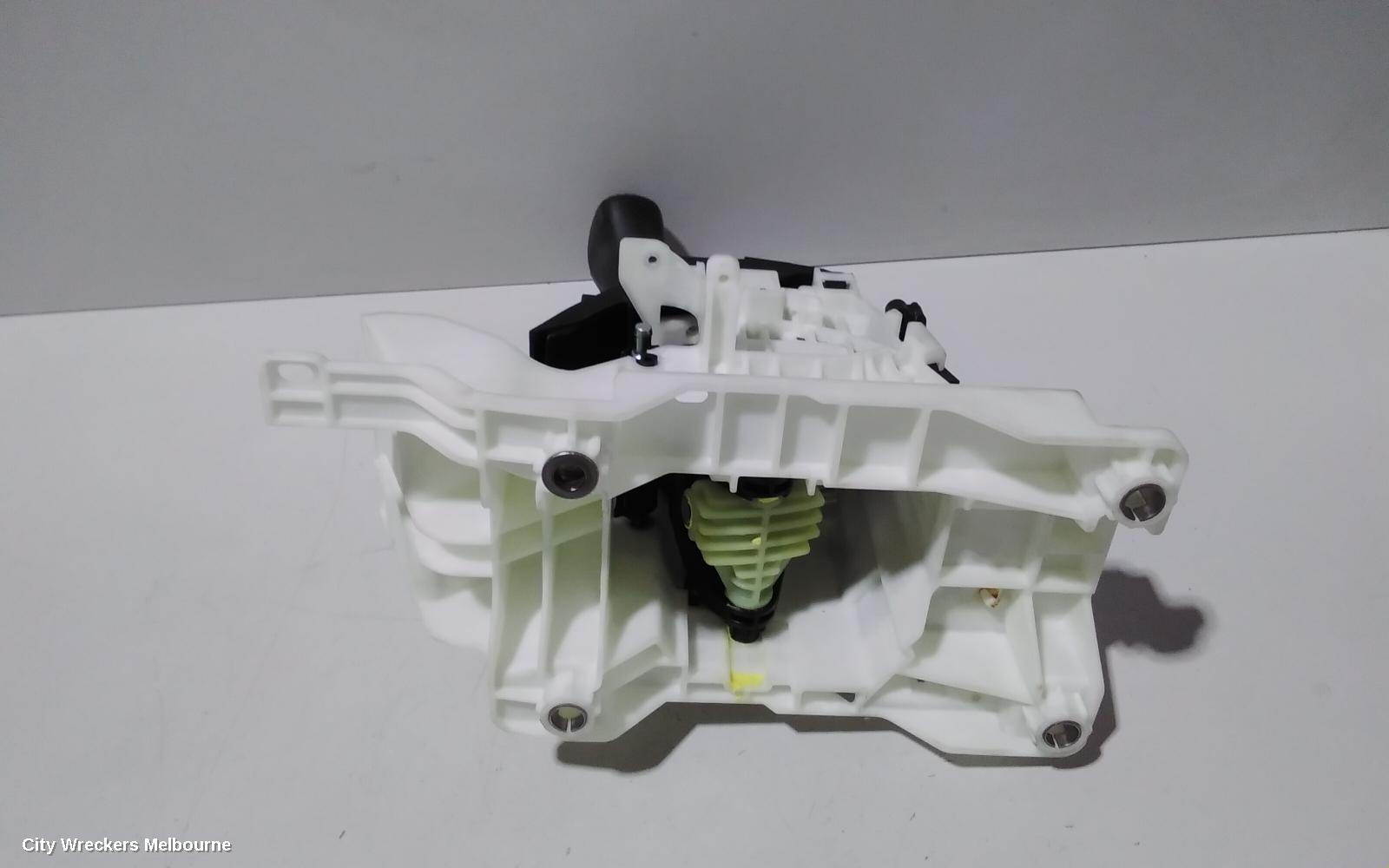 PEUGEOT 4008 GEAR STICK/SHIFTER, FLOOR SHIFT LEVER ASSY, 05/2012 - 12/2017