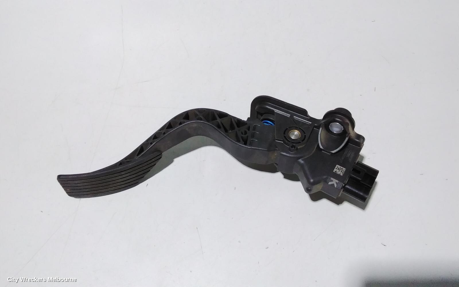 PEUGEOT 4008 PEDAL ASSEMBLY, 05/2012 - 12/2017