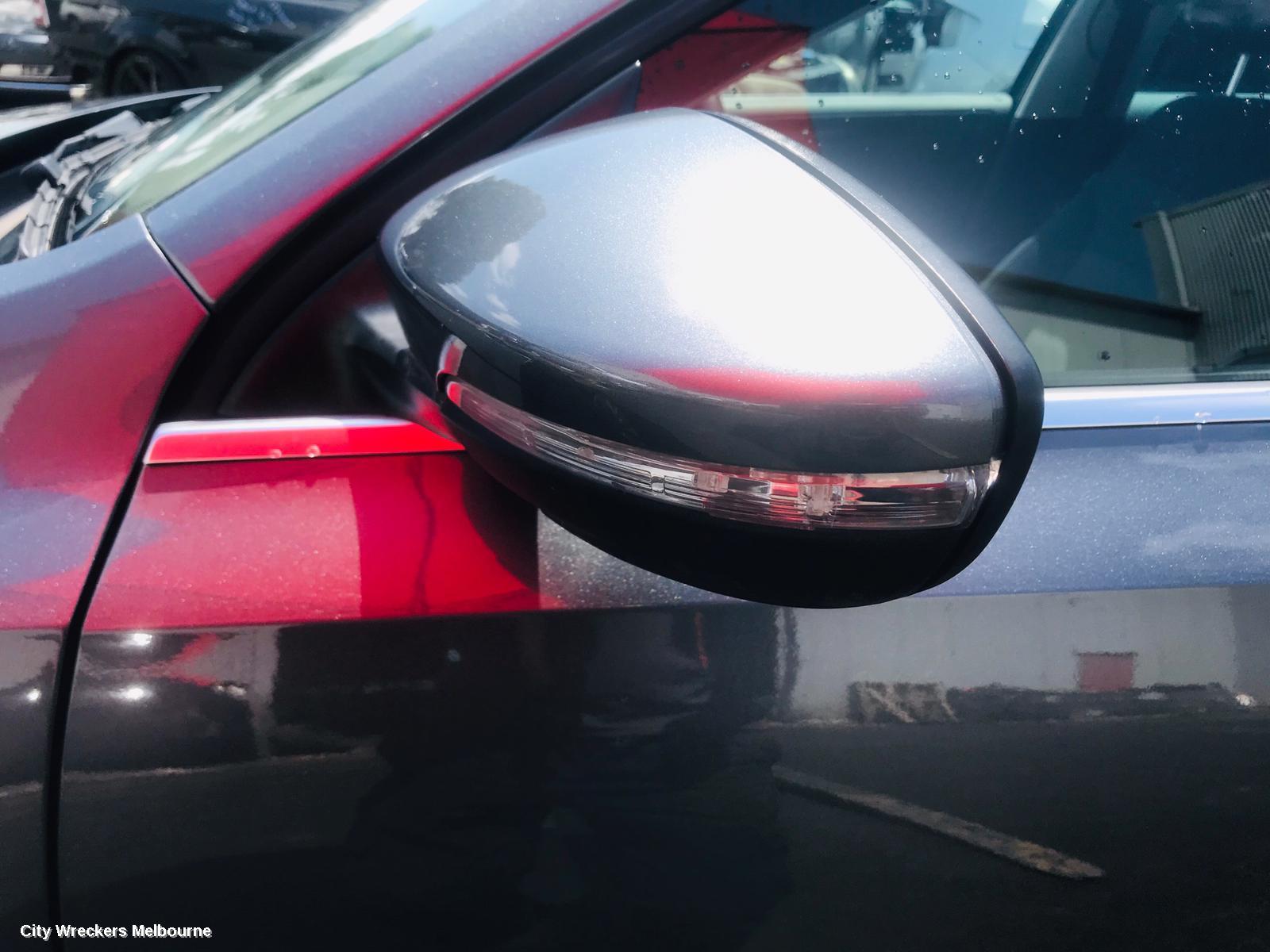 VOLKSWAGEN JETTA RIGHT GUARD LINER, 1B, 02/2011 - 12/2014