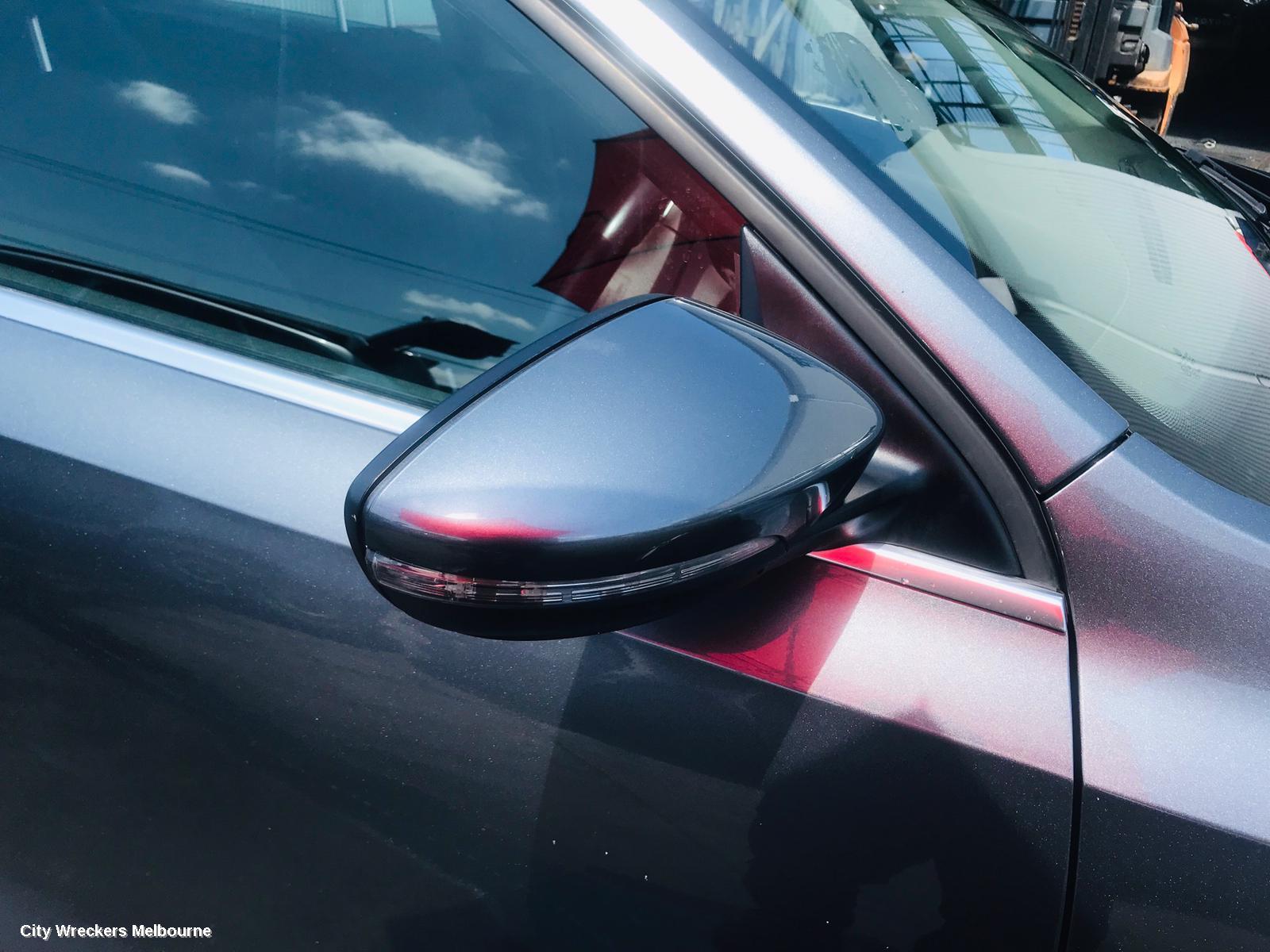 VOLKSWAGEN JETTA RIGHT GUARD LINER, 1B, 02/2011 - 12/2014