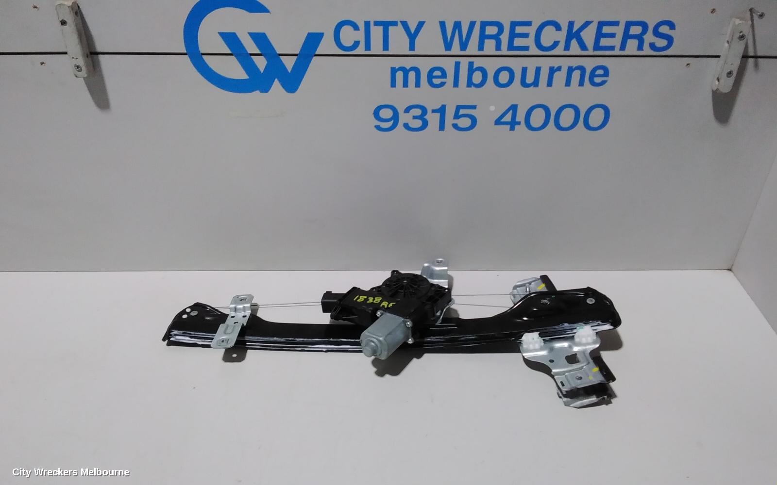 HOLDEN TRAX RIGHT FRONT WINDOW REG/MOTOR, TJ SERIES, 08/2013 - 12/2020
