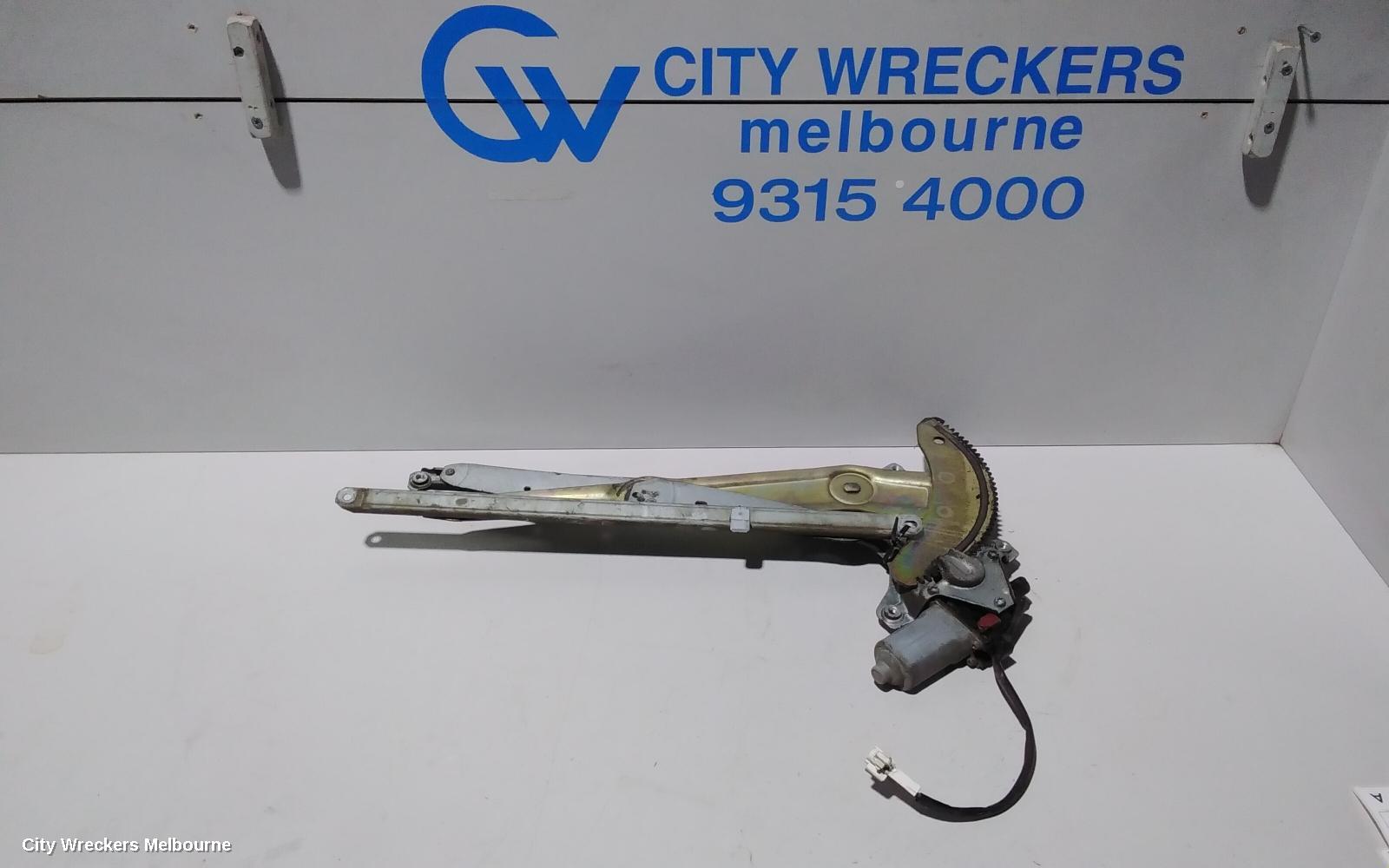 TOYOTA TARAGO LEFT FRONT WINDOW REG/MOTOR, ACR30,  POWER, 06/2000 - 02/2006
