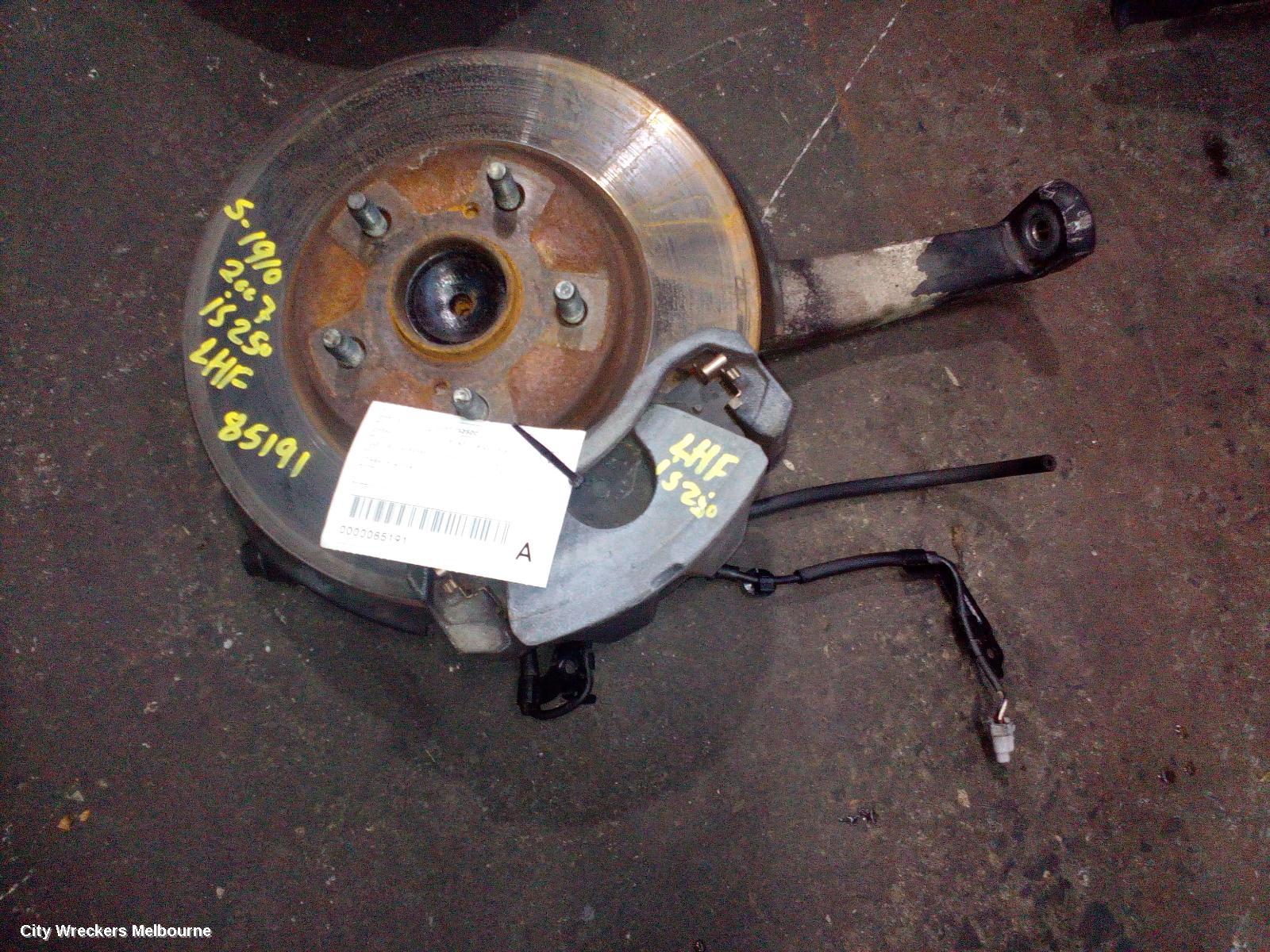 LEXUS IS250/IS250C LEFT FRONT HUB ASSEMBLY, GSE20R, 2.5, PETROL, IS250/IS250C, 11/2005 - 12/2014