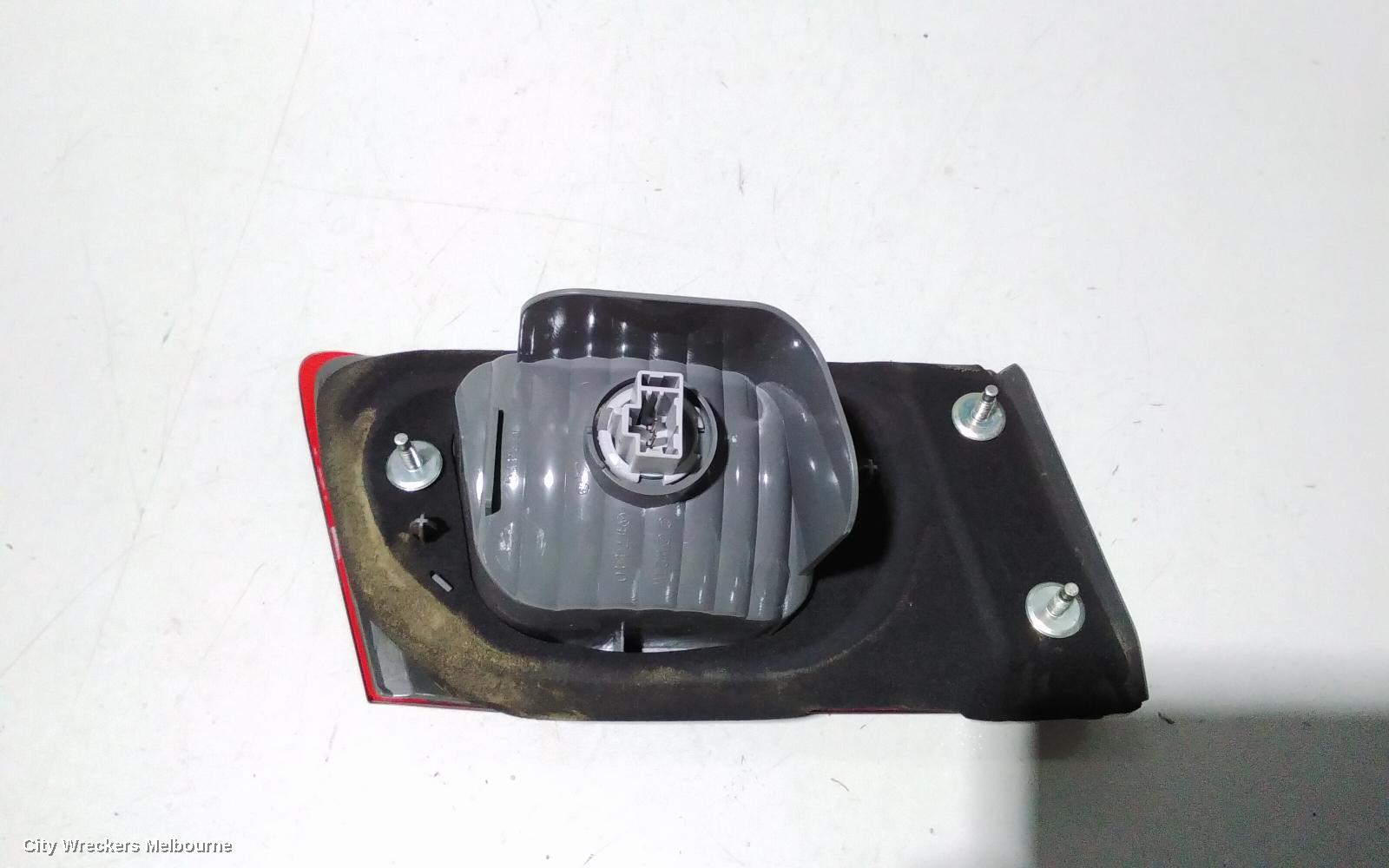 HONDA ACCORD REAR GARNISH, BOOTLID LAMP (RH SIDE), 8TH GEN, EURO (VIN JHMCU), 06/2008 - 06/2011