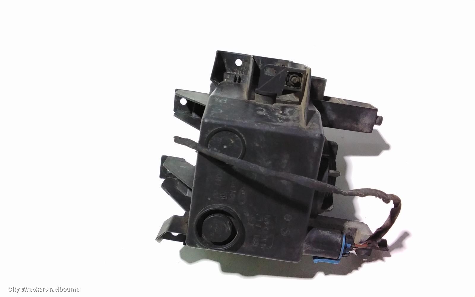 HOLDEN ASTRA LEFT INDICATOR/FOG/SIDE, AH, BUMPER FOGLAMP, 10/2004 - 03/2007