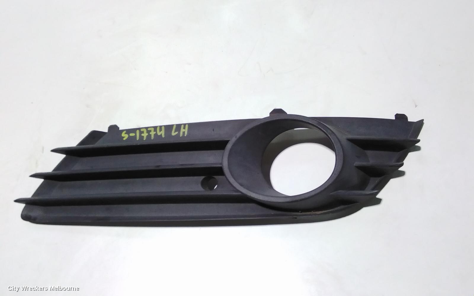HOLDEN ASTRA LEFT INDICATOR/FOG/SIDE, AH, BUMPER FOGLAMP, 10/2004 - 03/2007