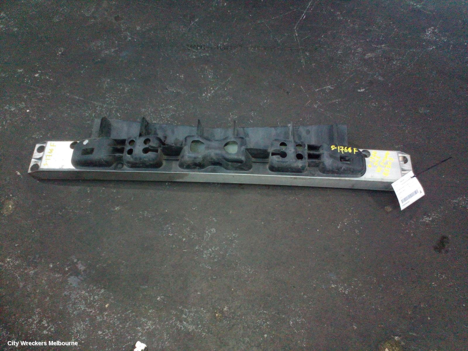 HOLDEN COMMODORE F/BAR REINFORC/BRACK, MAIN REINFORCEMENT, VE-VF, 08/2006 - 12/2017