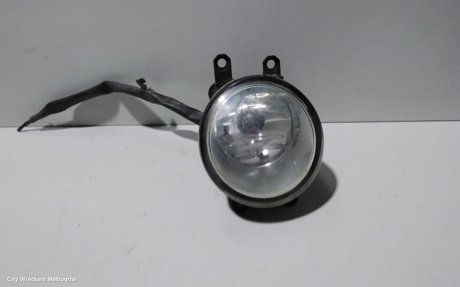 TOYOTA CAMRY RIGHT INDICATOR/FOG/SIDE, BUMPER FOGLAMP, ACV40R/AHV40R, 06/2006 - 11/2011