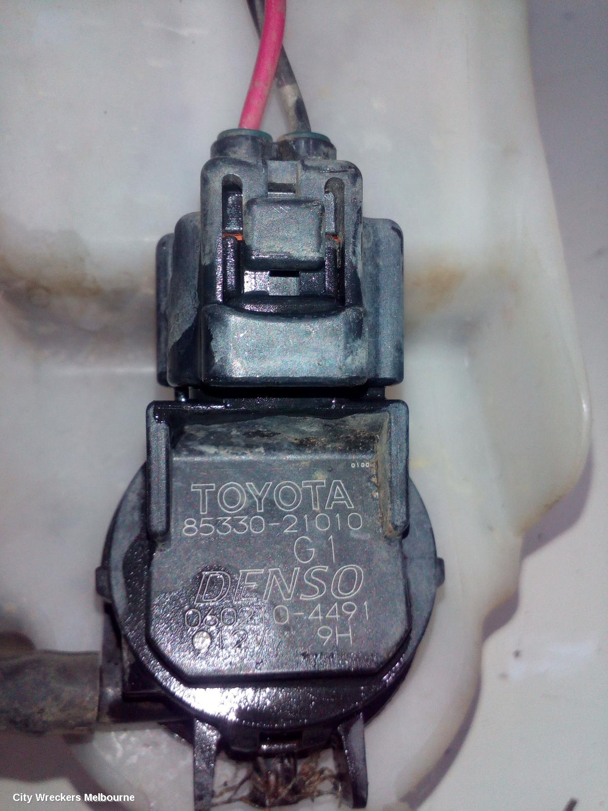 TOYOTA CAMRY WASHER BOTTLE, ACV40/AHV40, 06/2006 - 11/2011
