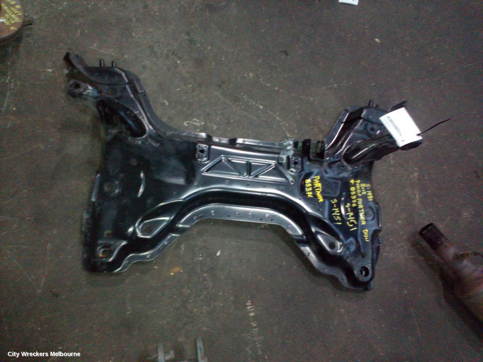 PEUGEOT PARTNER FRT XMEMBER/CRADLE, VAN 09/2008 - 01/2015