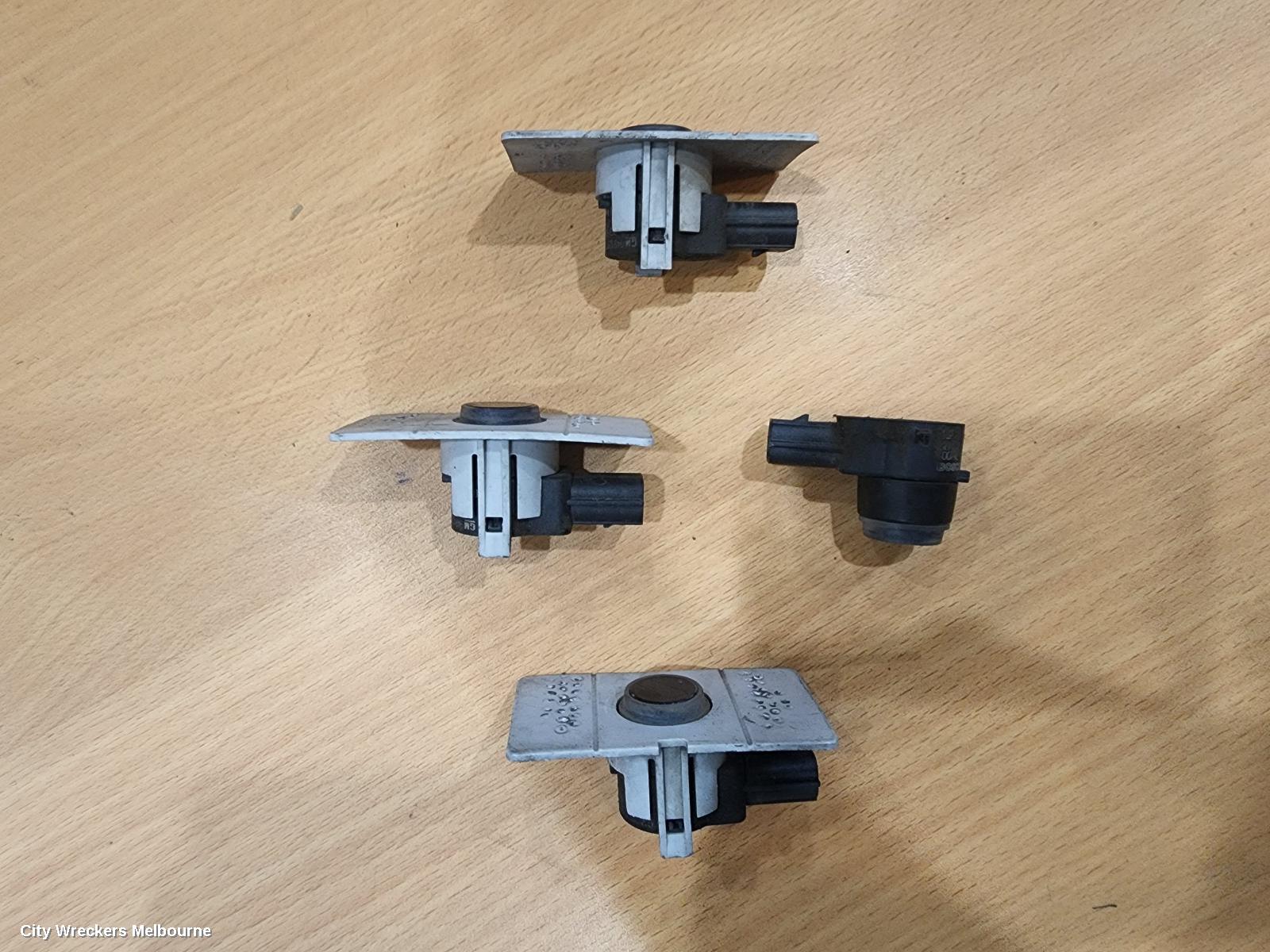 HOLDEN CAPTIVA, CG SERIES 2 03/2011 - 06/2018, 2013 CAPTIVA CG5 FRONT BUMPER SENSORS 4X: 85385