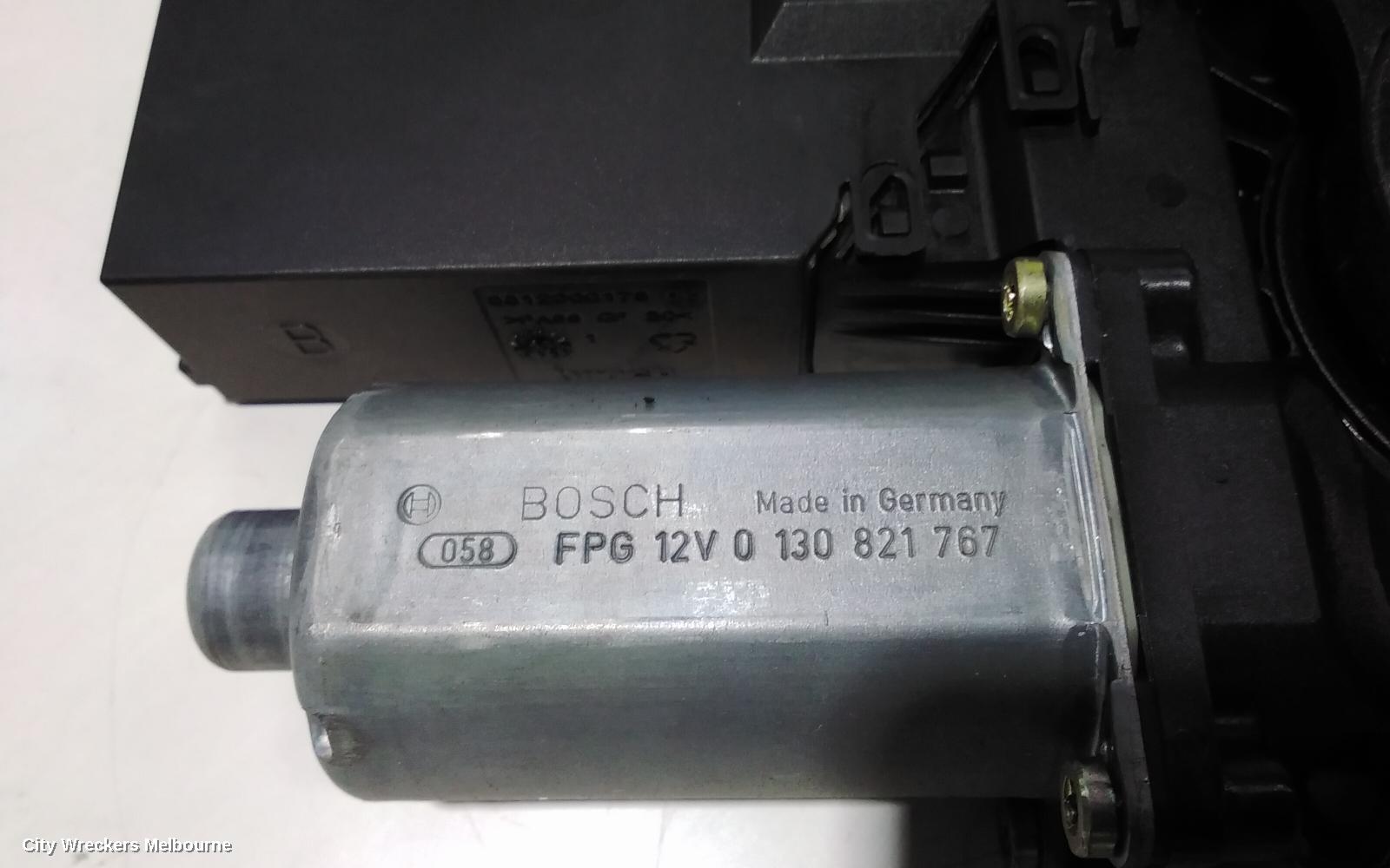 PEUGEOT 307 LEFT FRONT WINDOW REG/MOTOR, T5, POWER, 5DR HATCH, 12/2001 - 09/2005