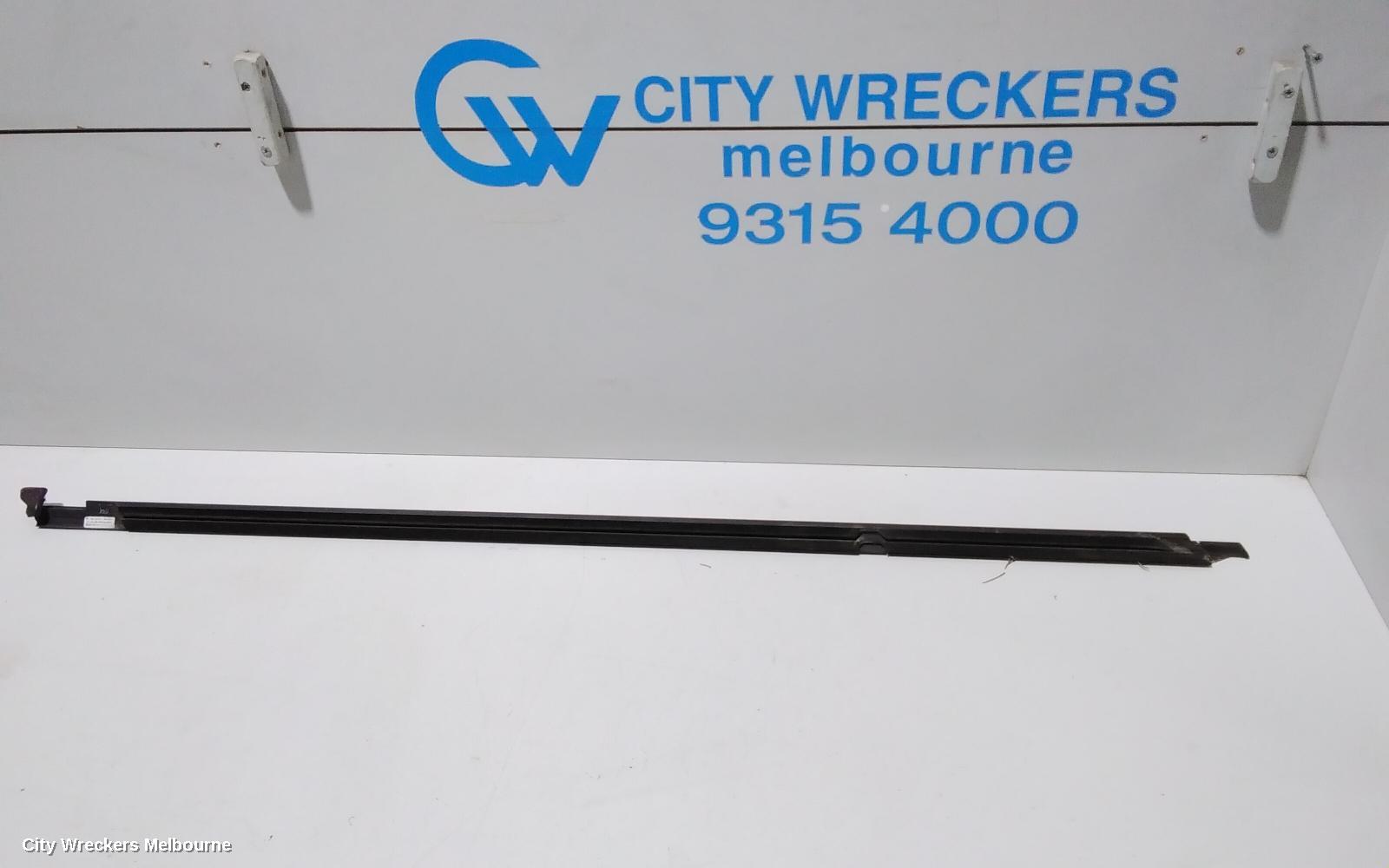 VOLKSWAGEN PASSAT DOOR MOULD, LHR CHROME DOOR BELT UNDER THE WINDOW: 85532, B8/MK7, 06/2015 - 05/2023