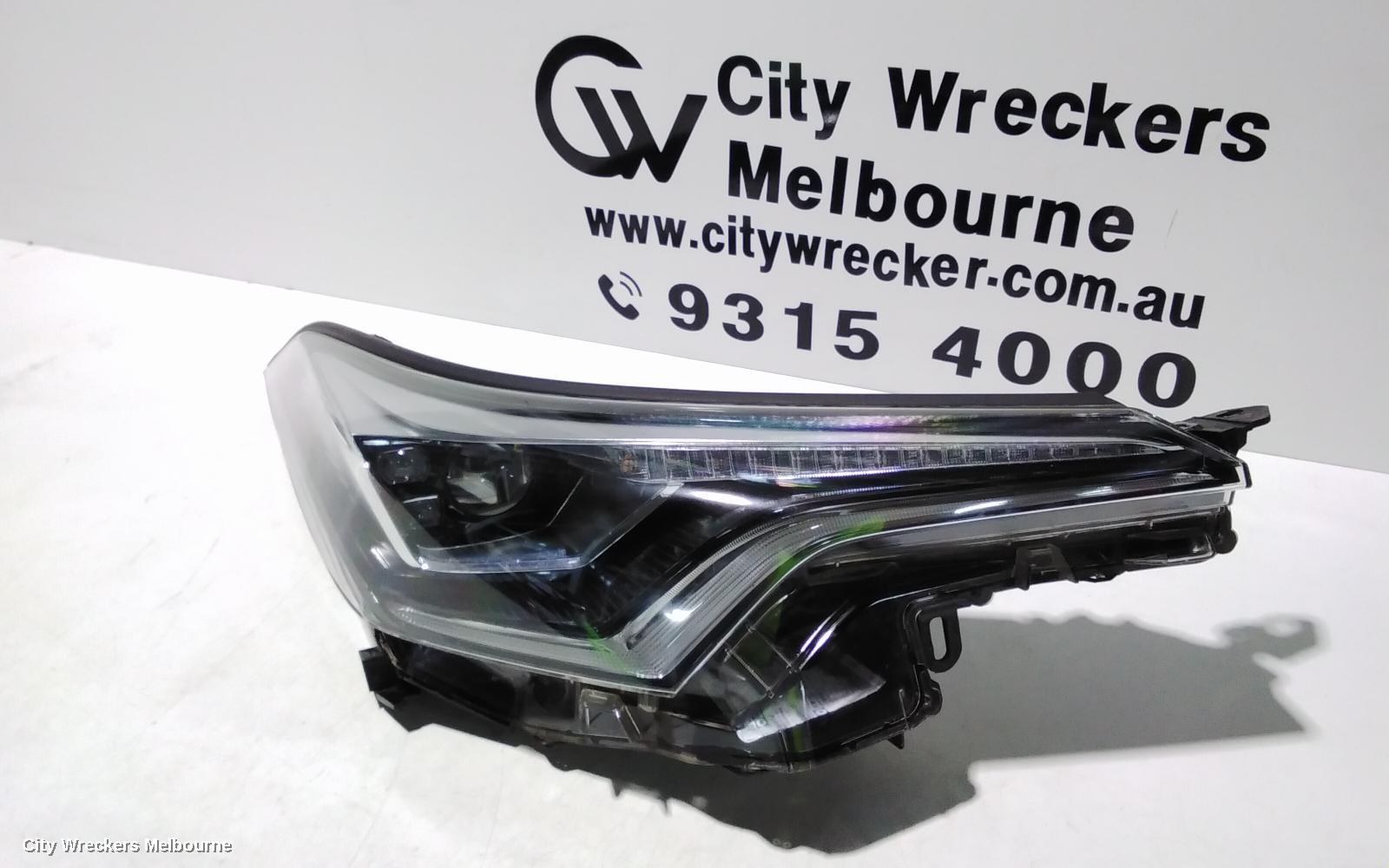 TOYOTA C-HR RIGHT HEADLAMP, GEN 1, LED TYPE, 12/2016 - 09/2019