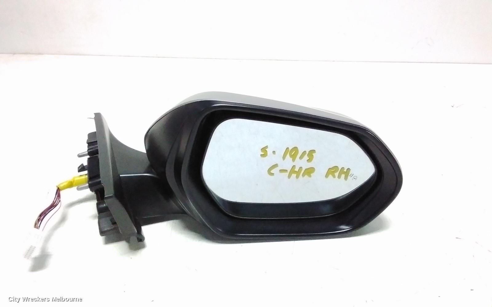 TOYOTA C-HR RIGHT DOOR MIRROR, W/ CAMERA TYPE, COLOUR CODED, GEN 1, 12/2016 ONWARDS