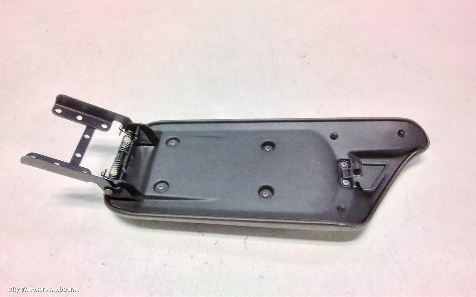 TOYOTA C-HR CONSOLE, NON GLOSS BLACK, NGX10R/NGX50R/ZYX10R, 12/2016 ONWARDS