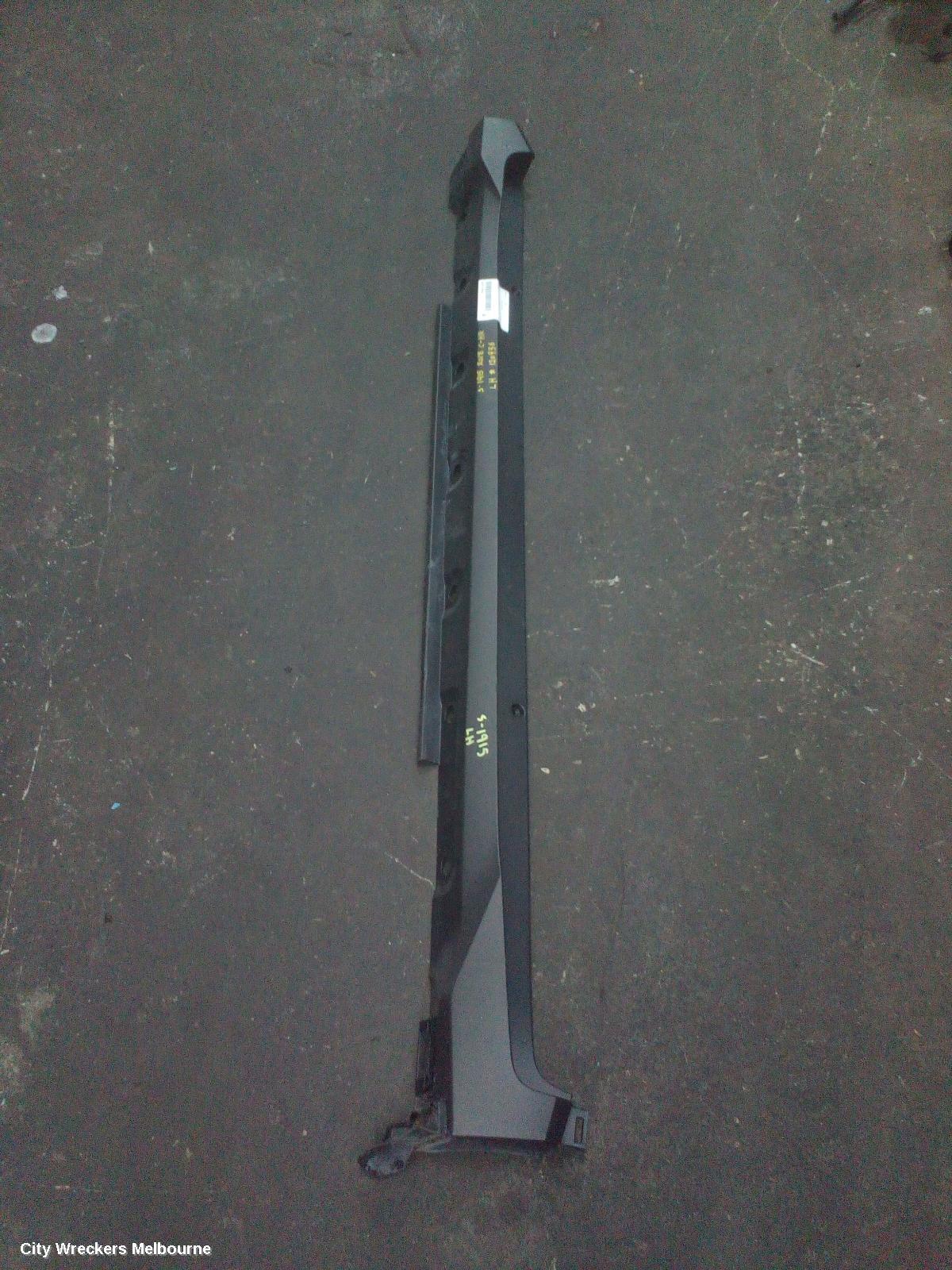 TOYOTA C-HR SIDE STEP/SKIRT, GEN 1, 12/2016 - 09/2023