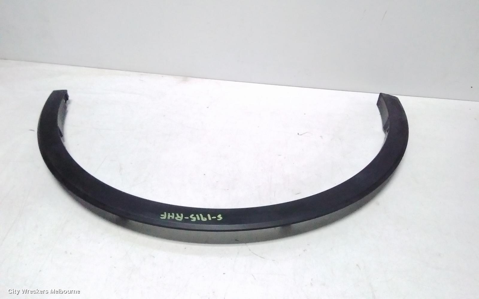TOYOTA C-HR WHEEL ARCH FLARE, RH FRONT, GEN 1, 12/2016 ONWARDS