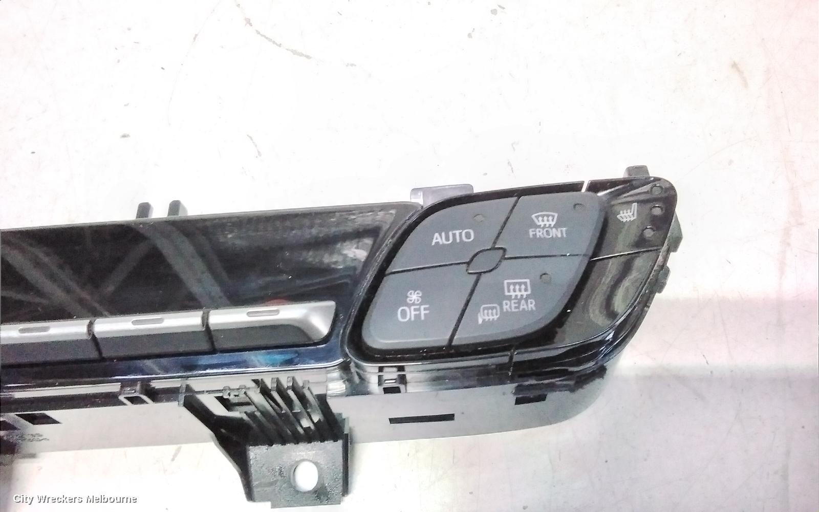 TOYOTA C-HR HEATER/AC CONTROLS, DUAL ZONE CLIMATE CONTROL TYPE, NGX10R/NGX50R/ZYX10R, 12/2016 ONWARDS