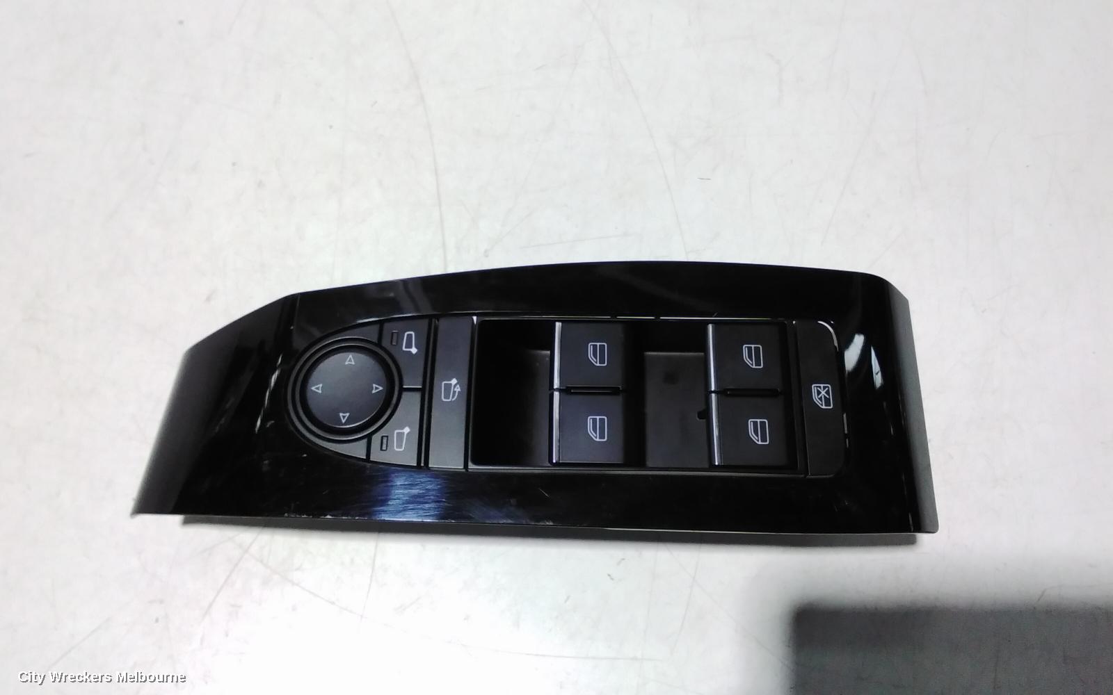 MAZDA 3 PWR DR WIND SWITCH, RH FRONT, BLOCK MASTER SWITCH, POWER, AUTO FOLD TYPE, BP, 03/2019 ONWARDS