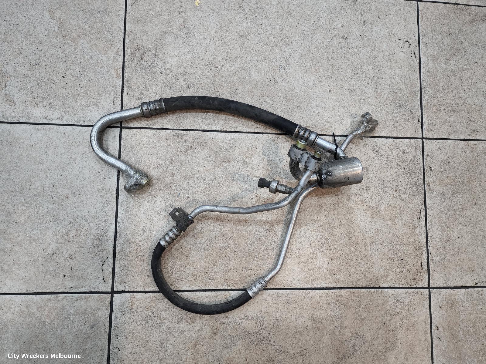 HOLDEN COMMODORE A/C HOSES, PETROL, 3.6, LY7, COMPRESSOR TO CONDENSER, VE, 08/2006 - 08/2009