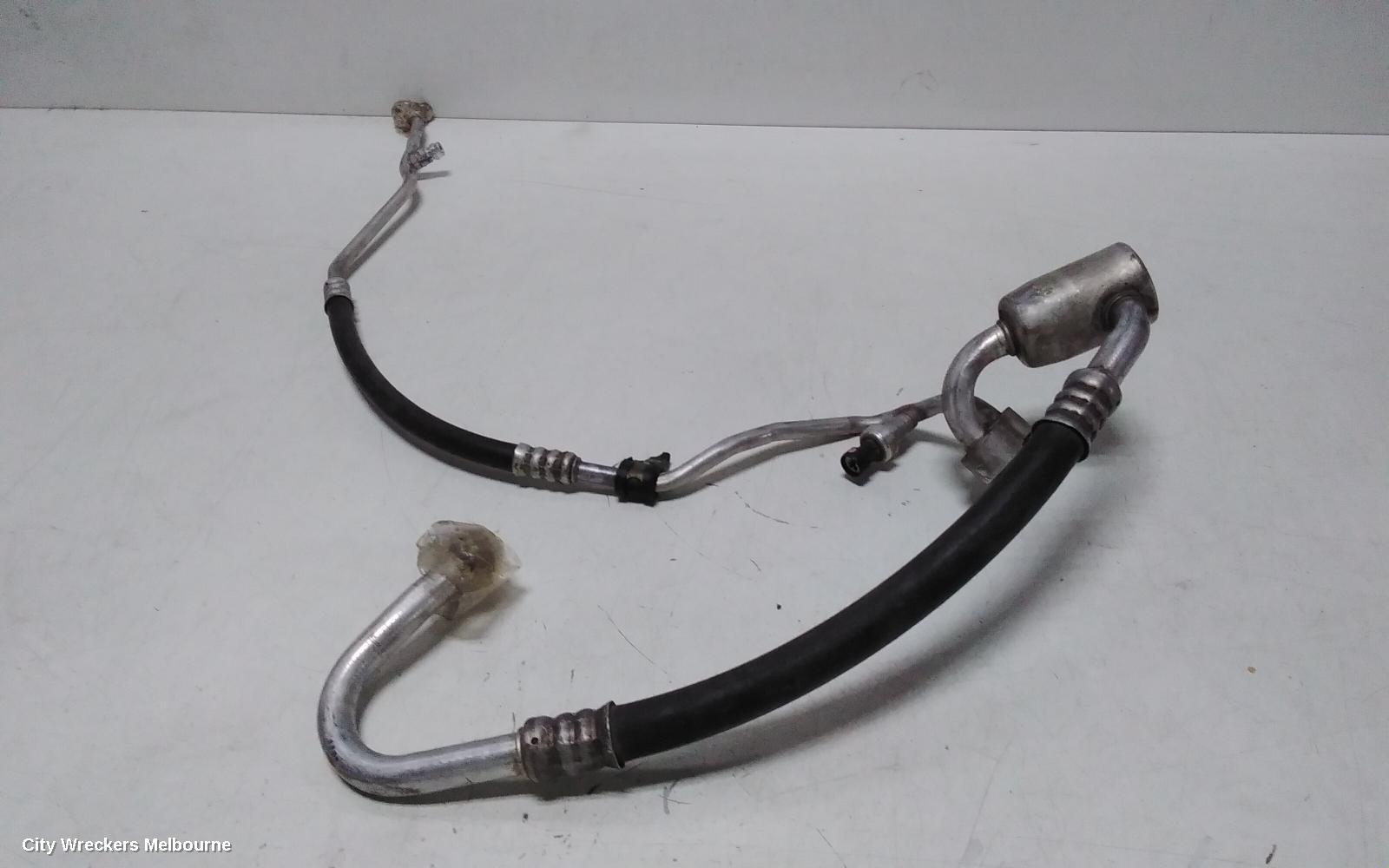 HOLDEN COMMODORE A/C HOSES, PETROL, 3.6, LY7, COMPRESSOR TO CONDENSER, VE, 08/2006 - 08/2009