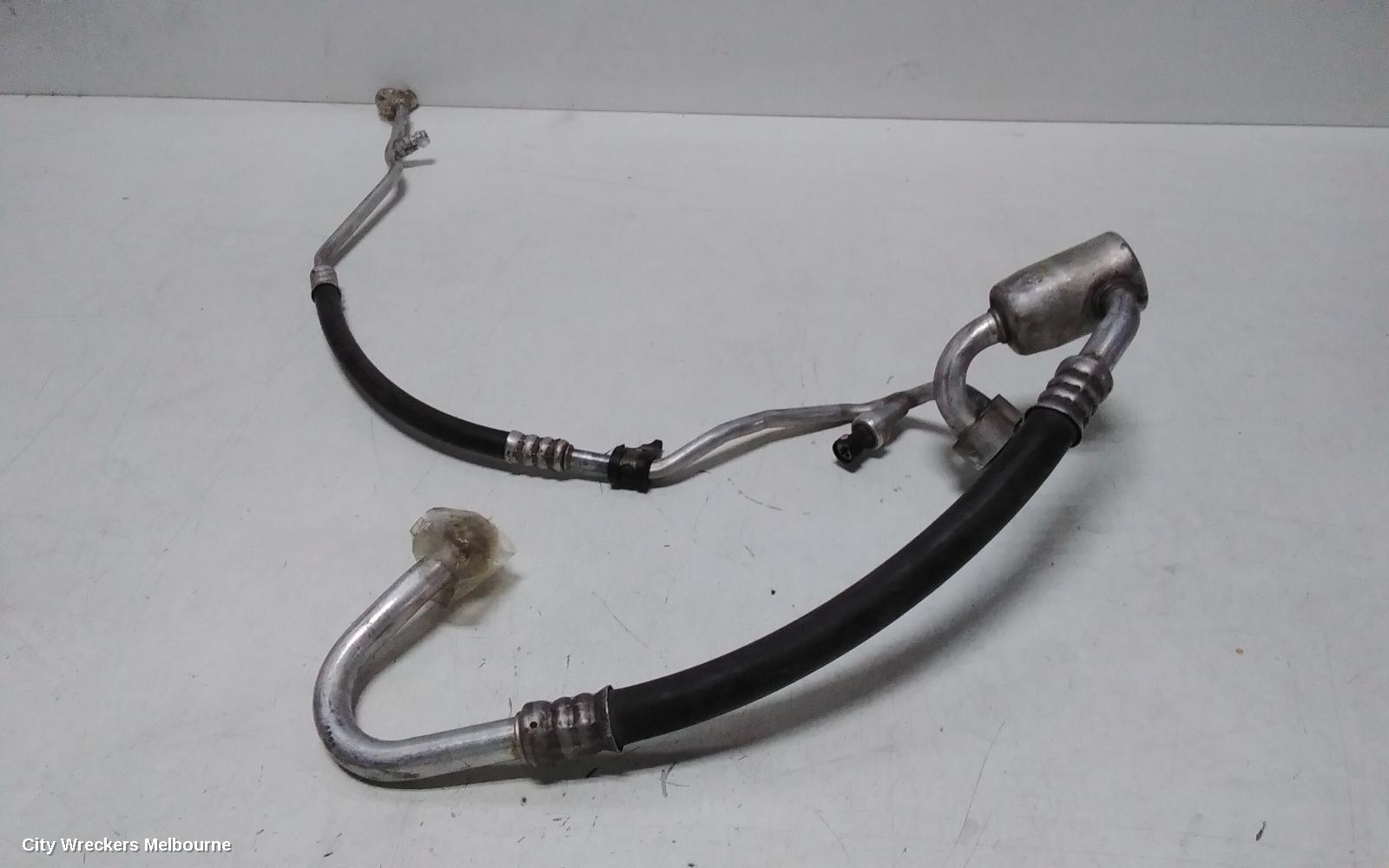 HOLDEN COMMODORE A/C HOSES, PETROL, 3.6, LY7, COMPRESSOR TO CONDENSER, VE, 08/2006 - 08/2009