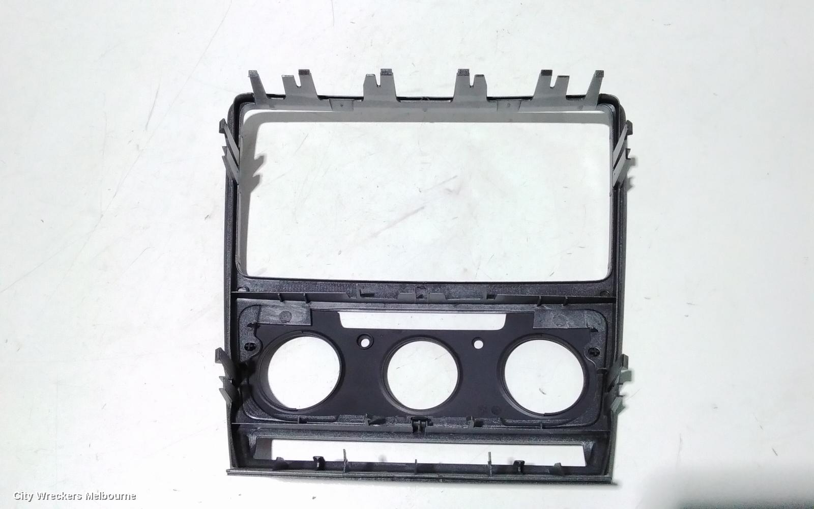 SKODA OCTAVIA, 1Z MY09 03/2009 - 10/2013, FIACIA     3 BUTTON TYPE : 85602