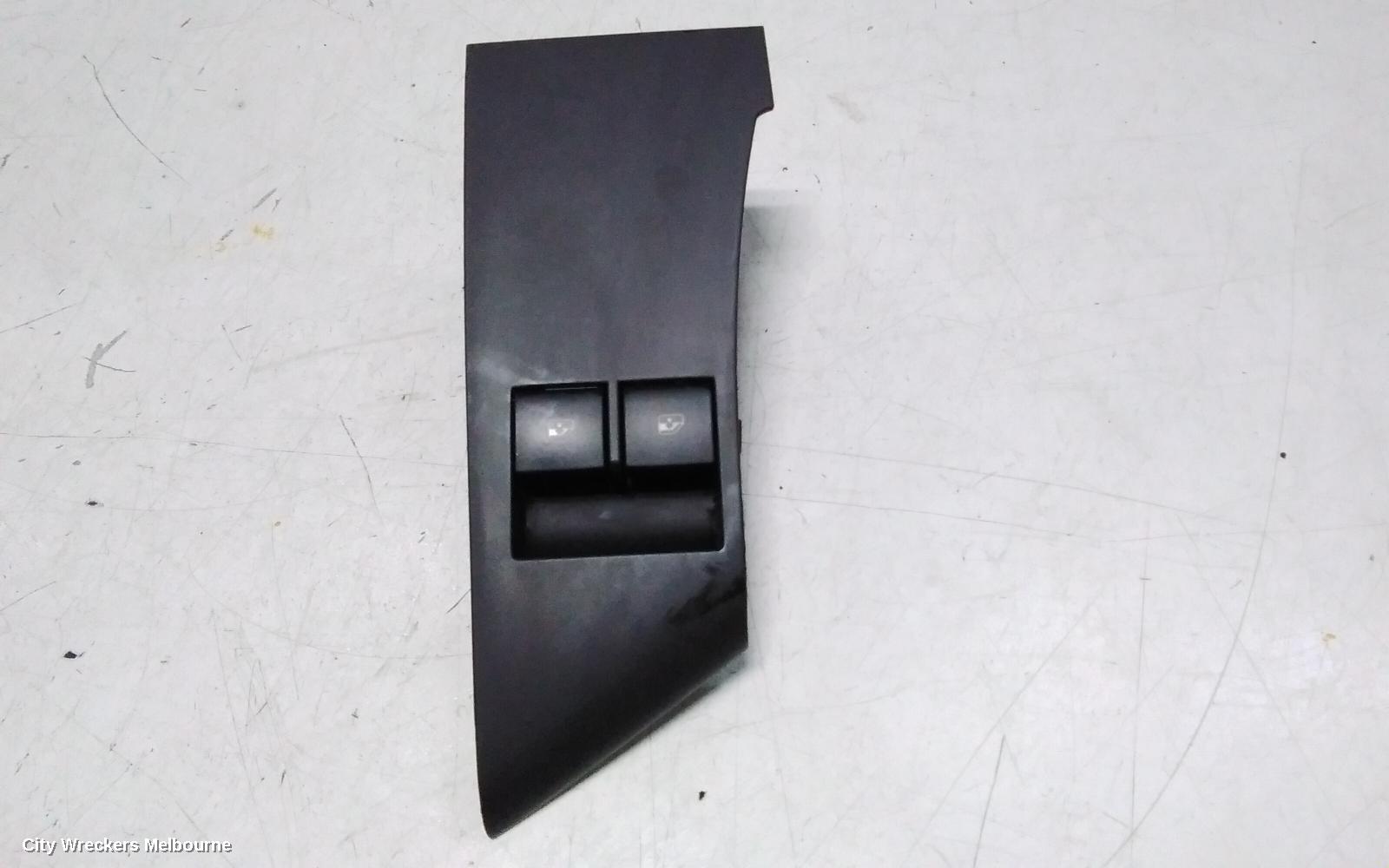 HOLDEN ASTRA PWR DR WIND SWITCH, RH FRONT (MASTER SWITCH), PJ, 12/2014 ONWARDS