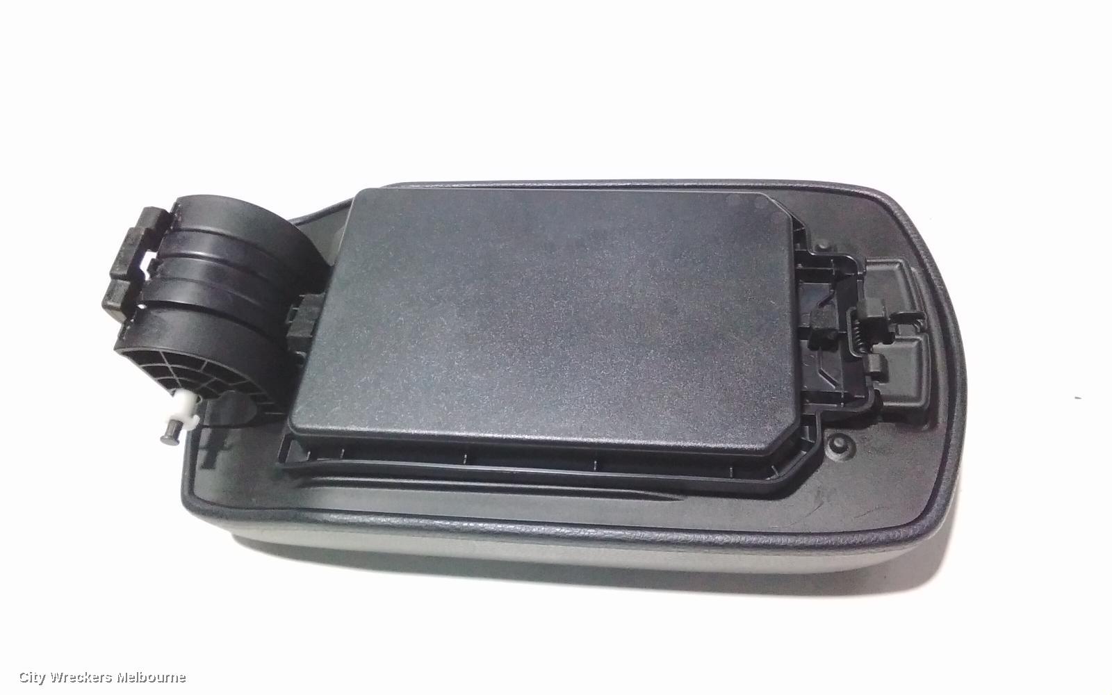 TOYOTA RAV4 CONSOLE, XA40, 12/2012 - 12/2018