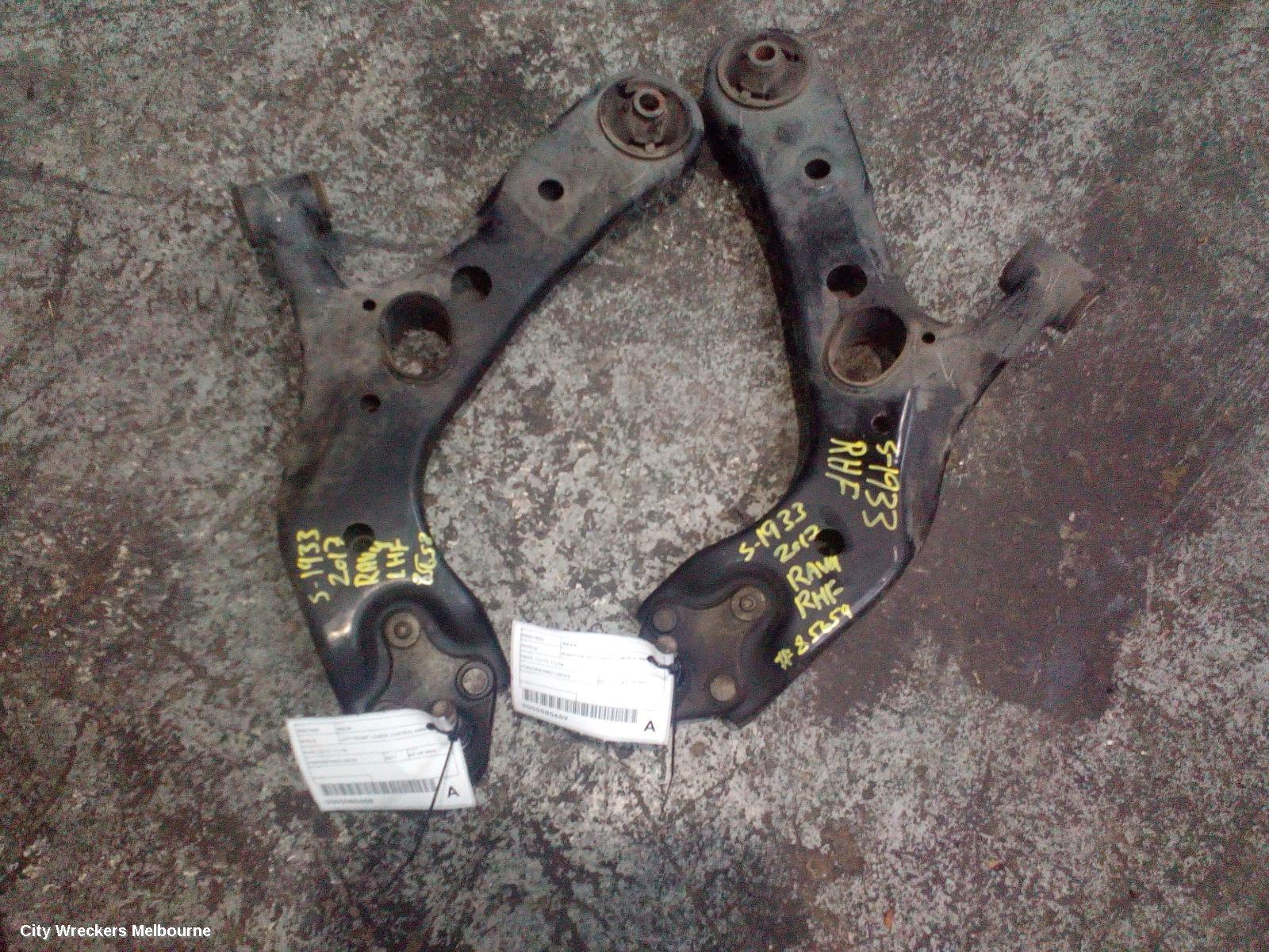 TOYOTA RAV4 LEFT FRONT LOWER CONTROL ARM, XA40, 12/2012 - 11/2018