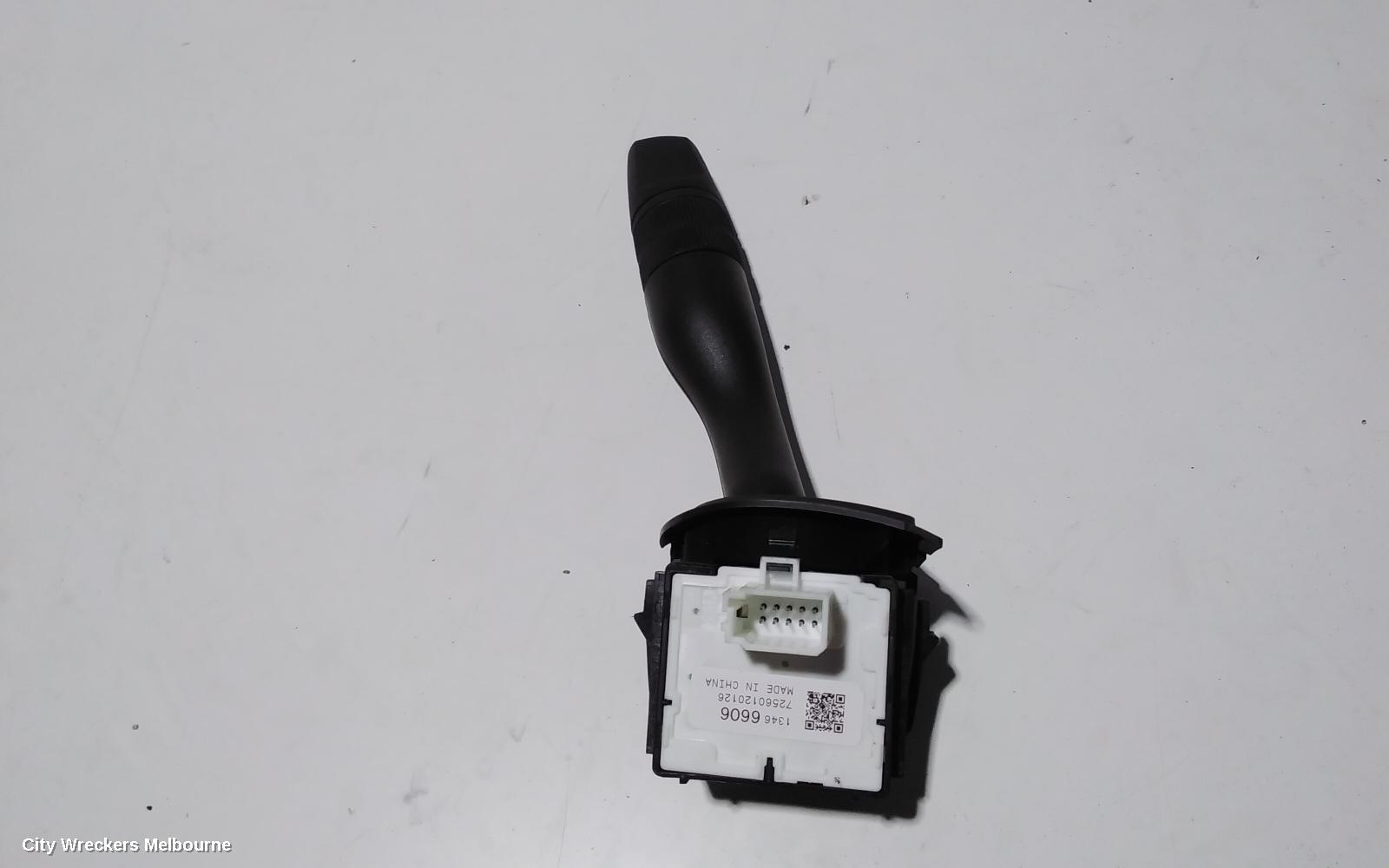 HOLDEN COMMODORE COMBINATION SWITCH, FLASHER SWITCH, ZB, 10/2017 - 12/2020