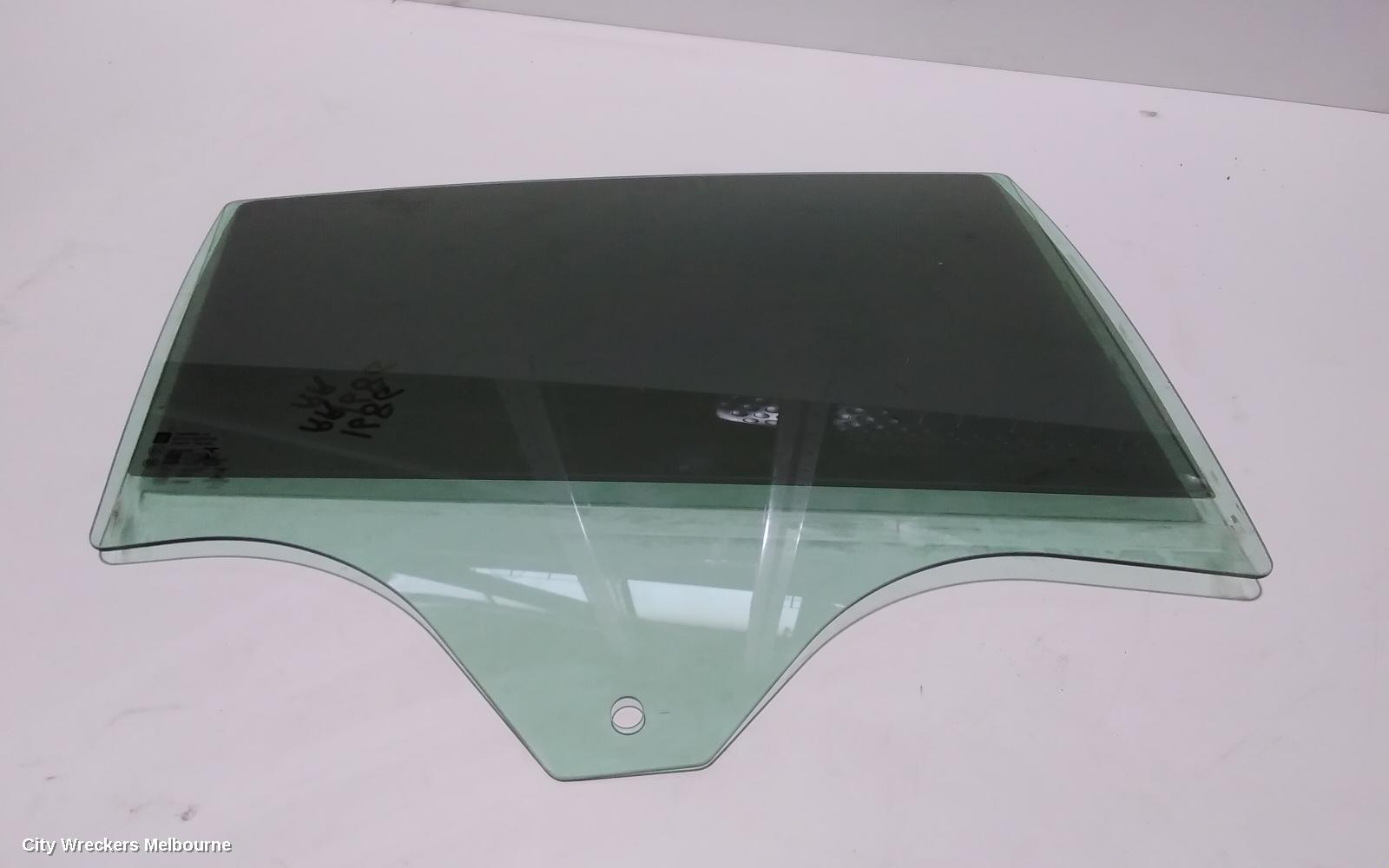 HOLDEN COMMODORE RIGHT REAR DOOR WINDOW, ZB, 10/2017 - 12/2020
